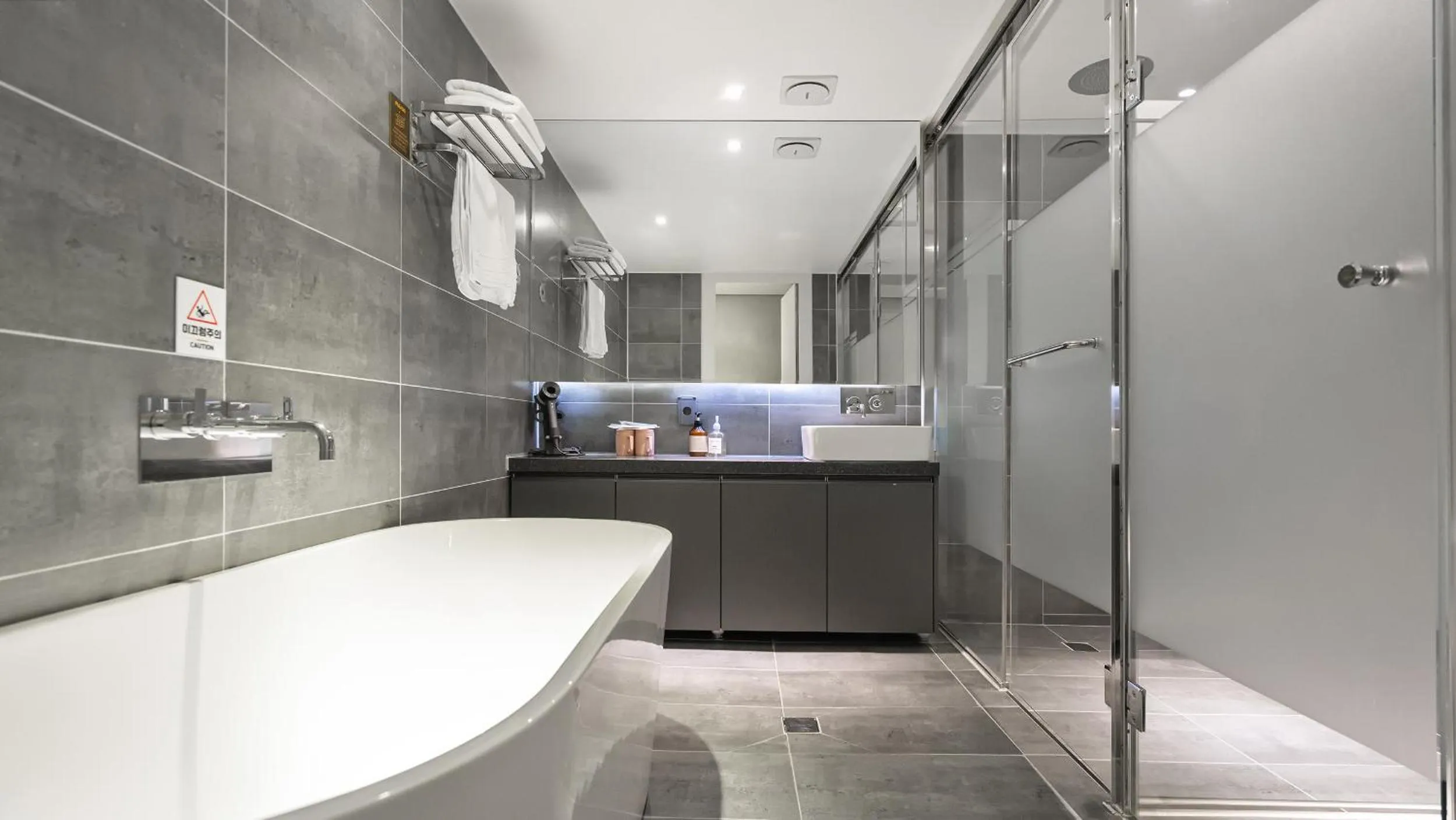 Shower, Bathroom in Hotel T Point