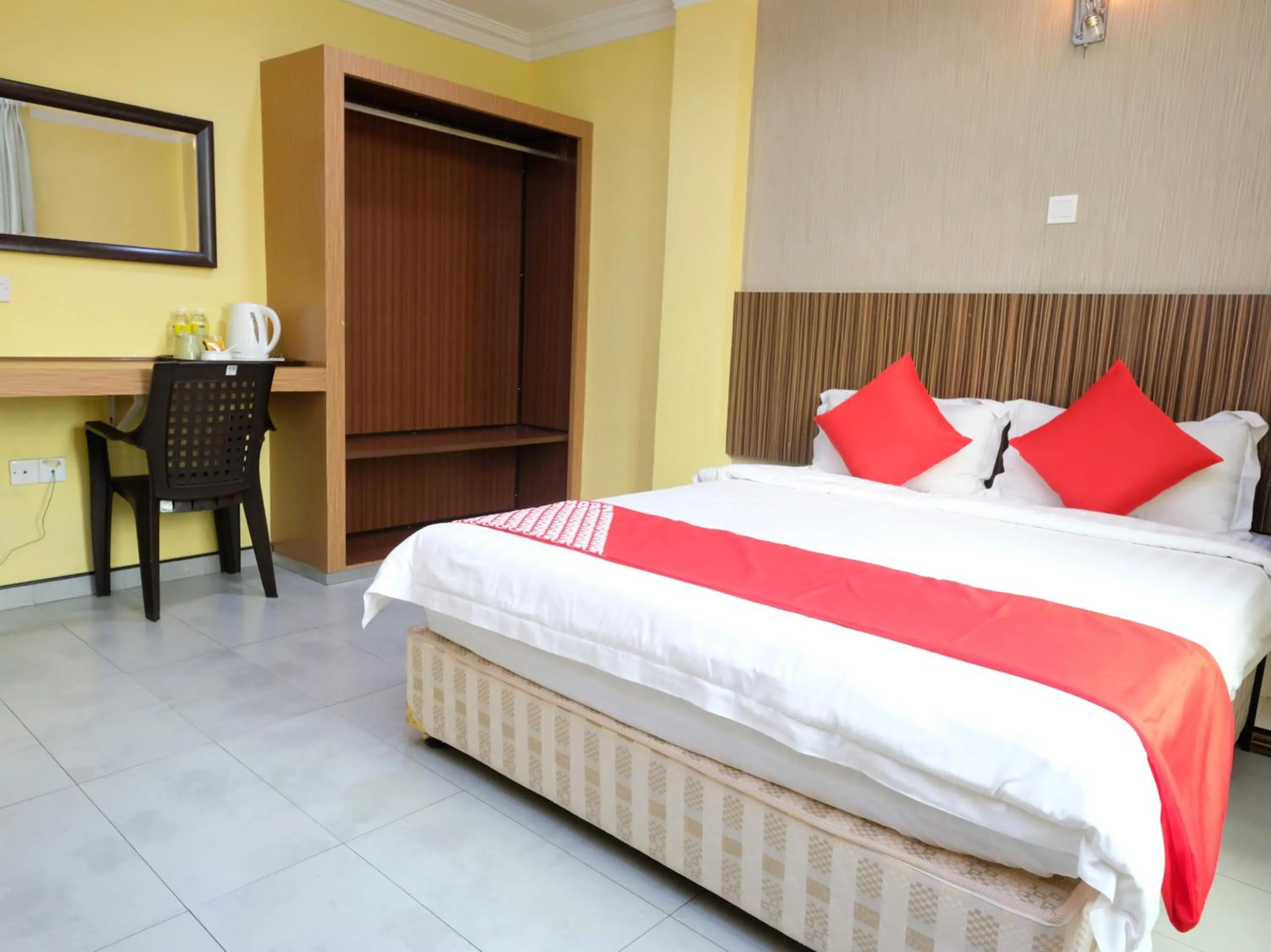 Bedroom in Rayyan Soffea Hotel