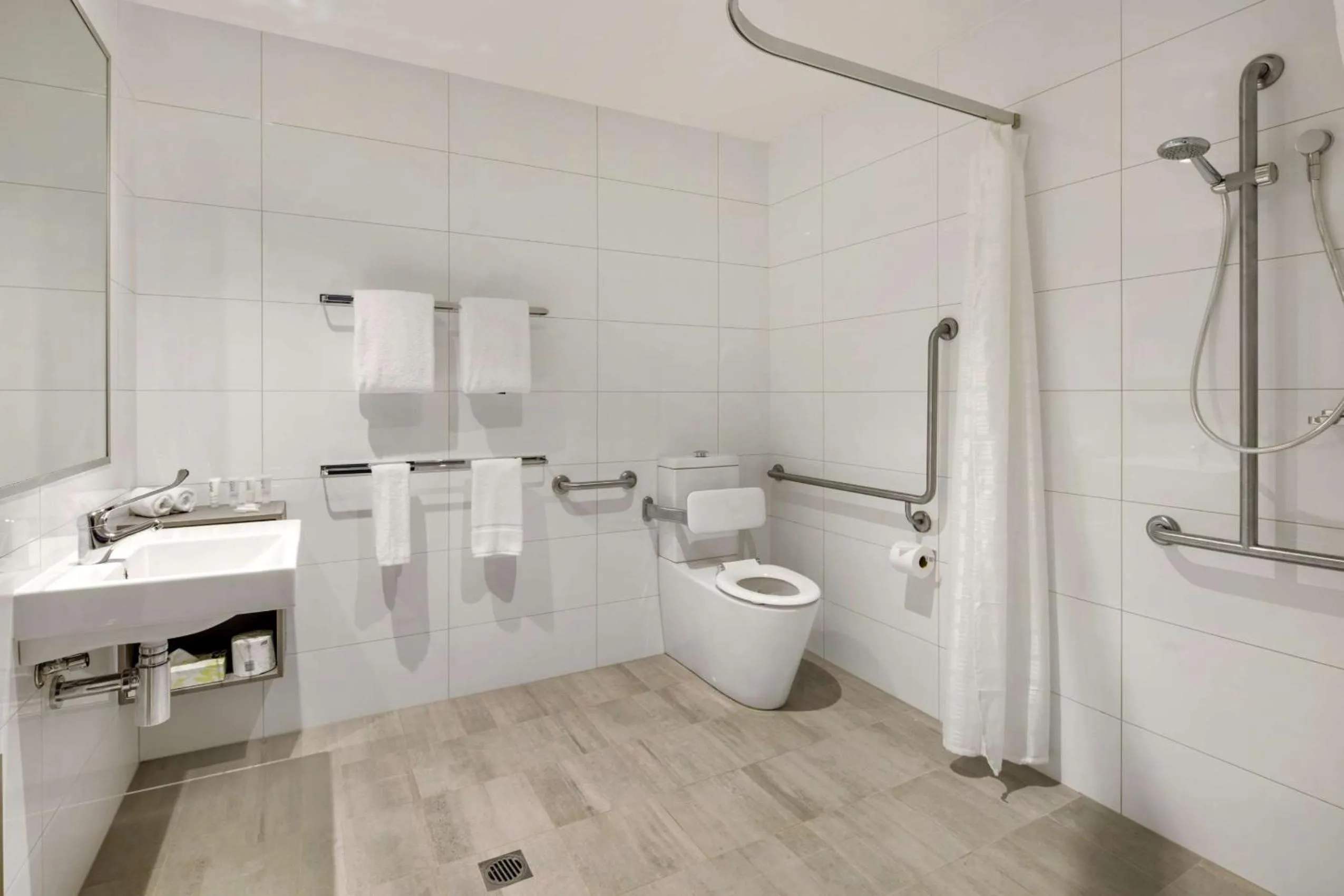 Shower in Quest Macquarie Park