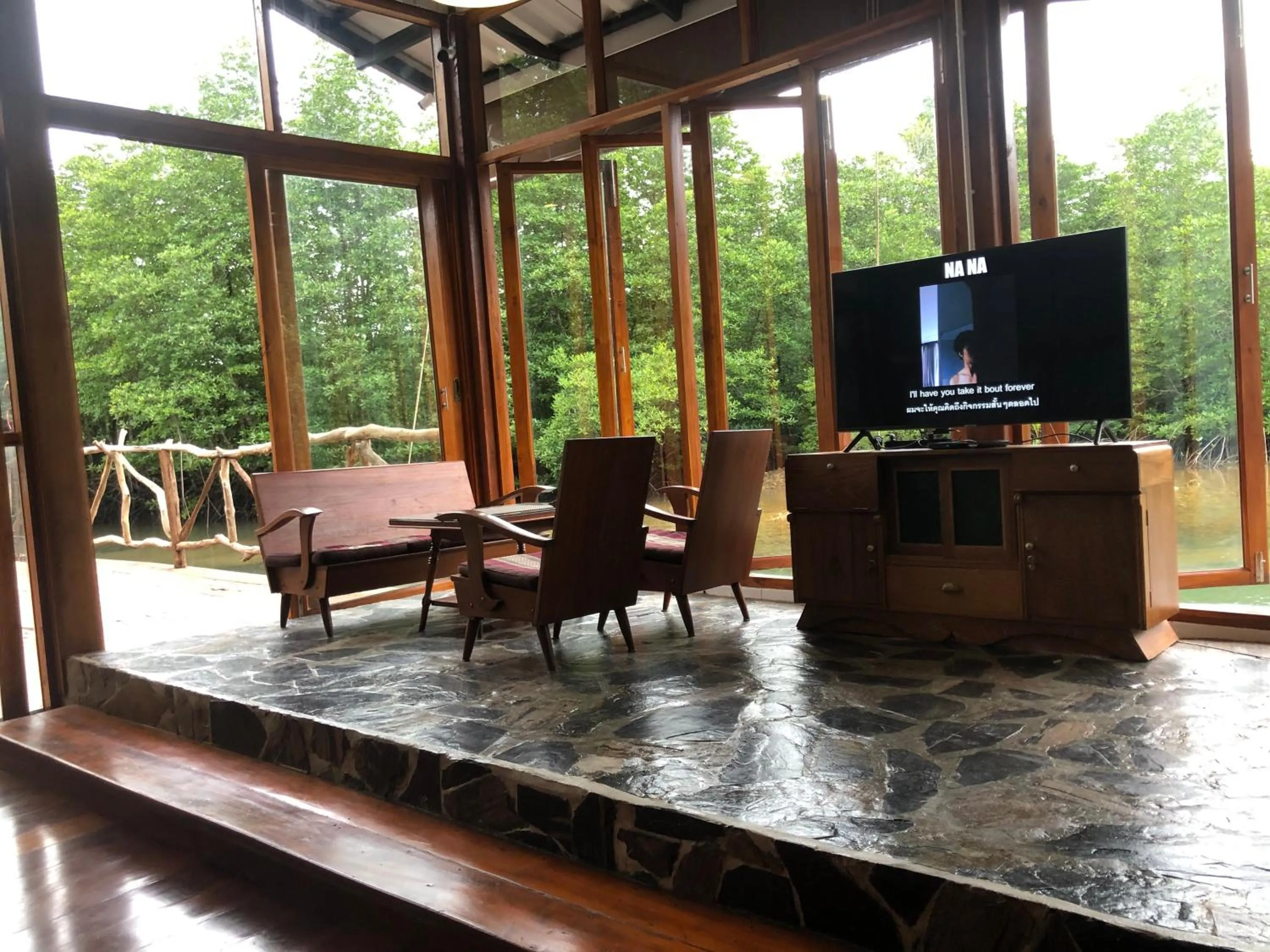 Property building in Baan Chan Lay Koh Chang