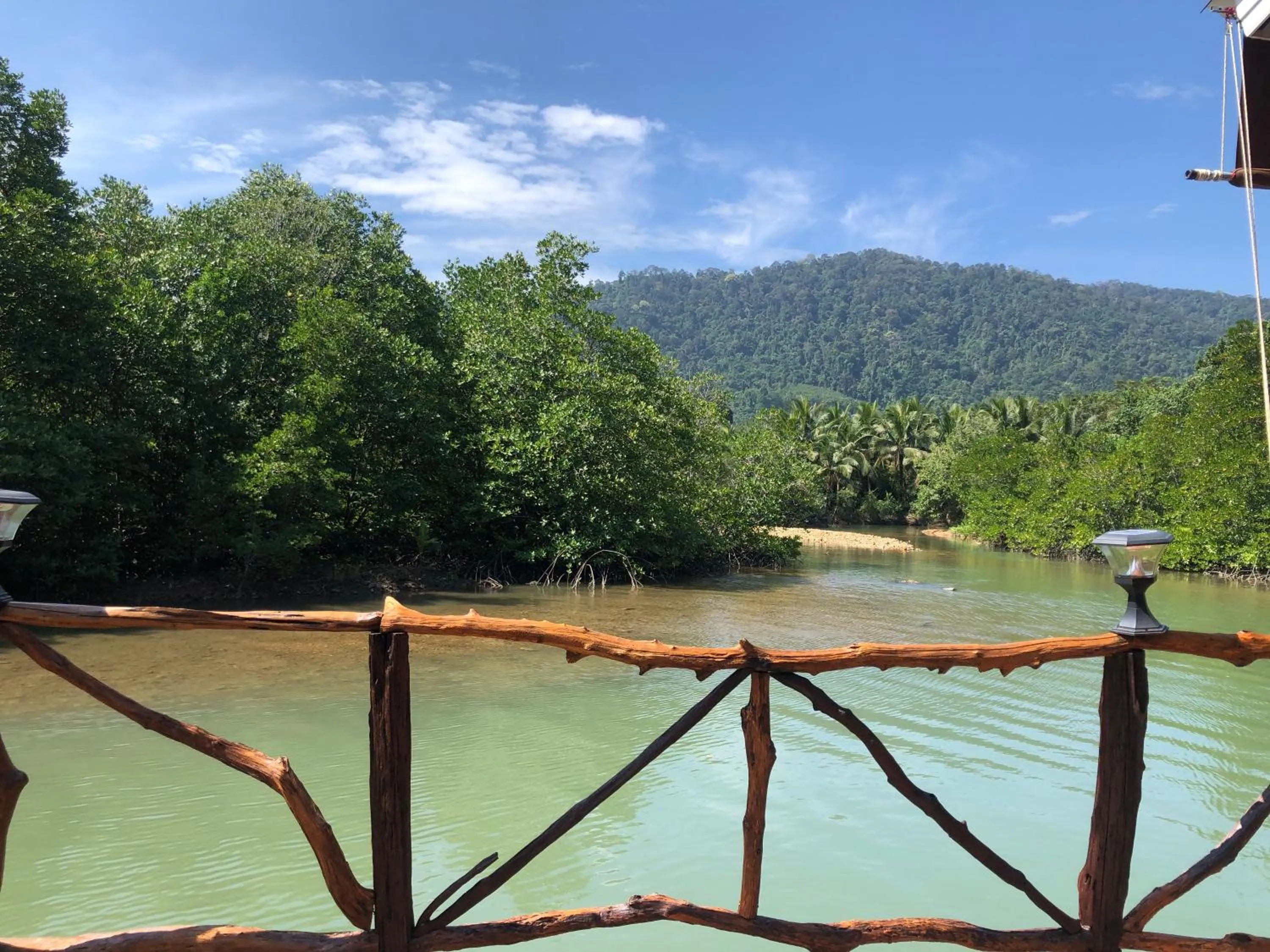 Property building in Baan Chan Lay Koh Chang