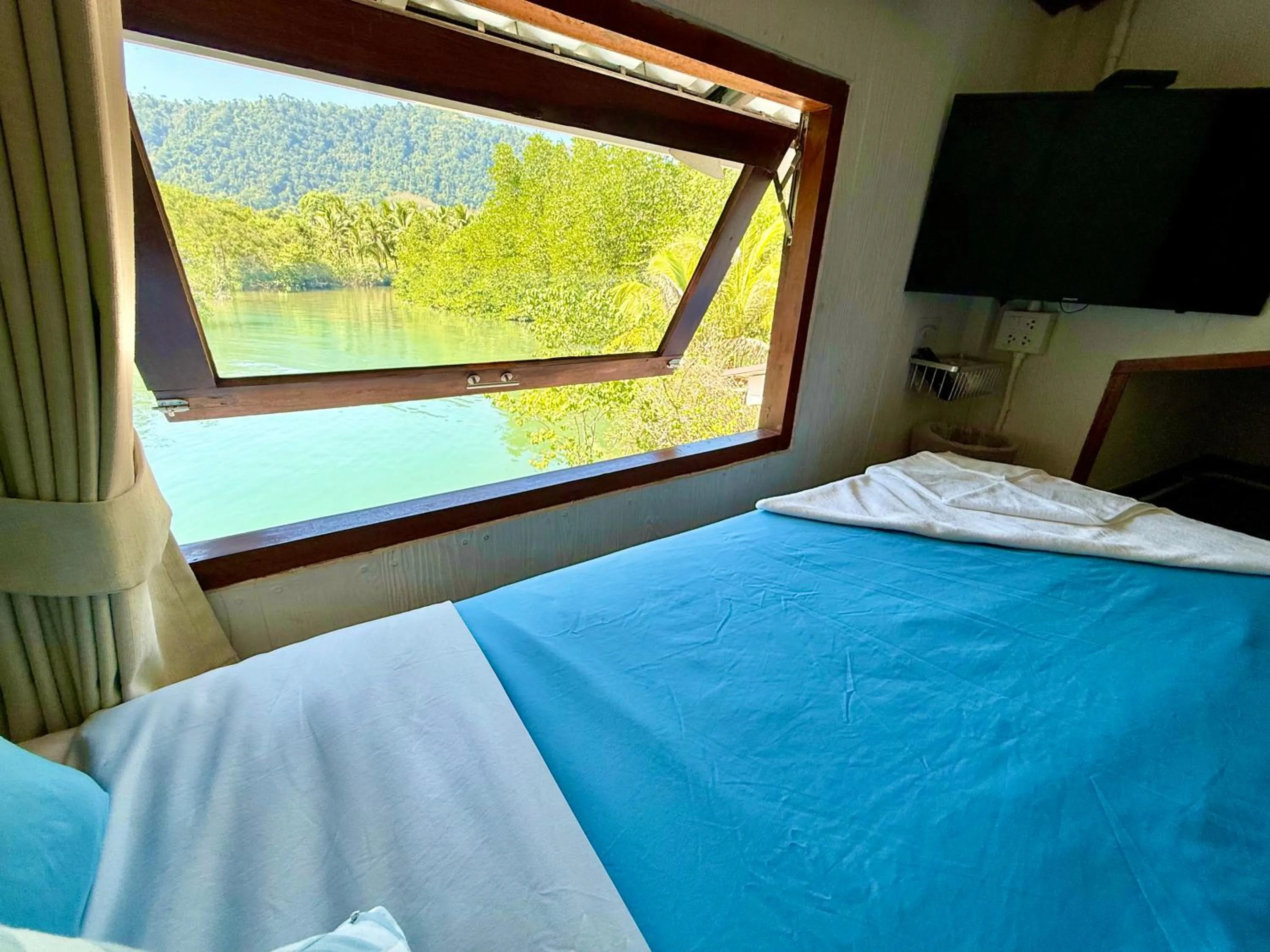 Bed in Baan Chan Lay Koh Chang