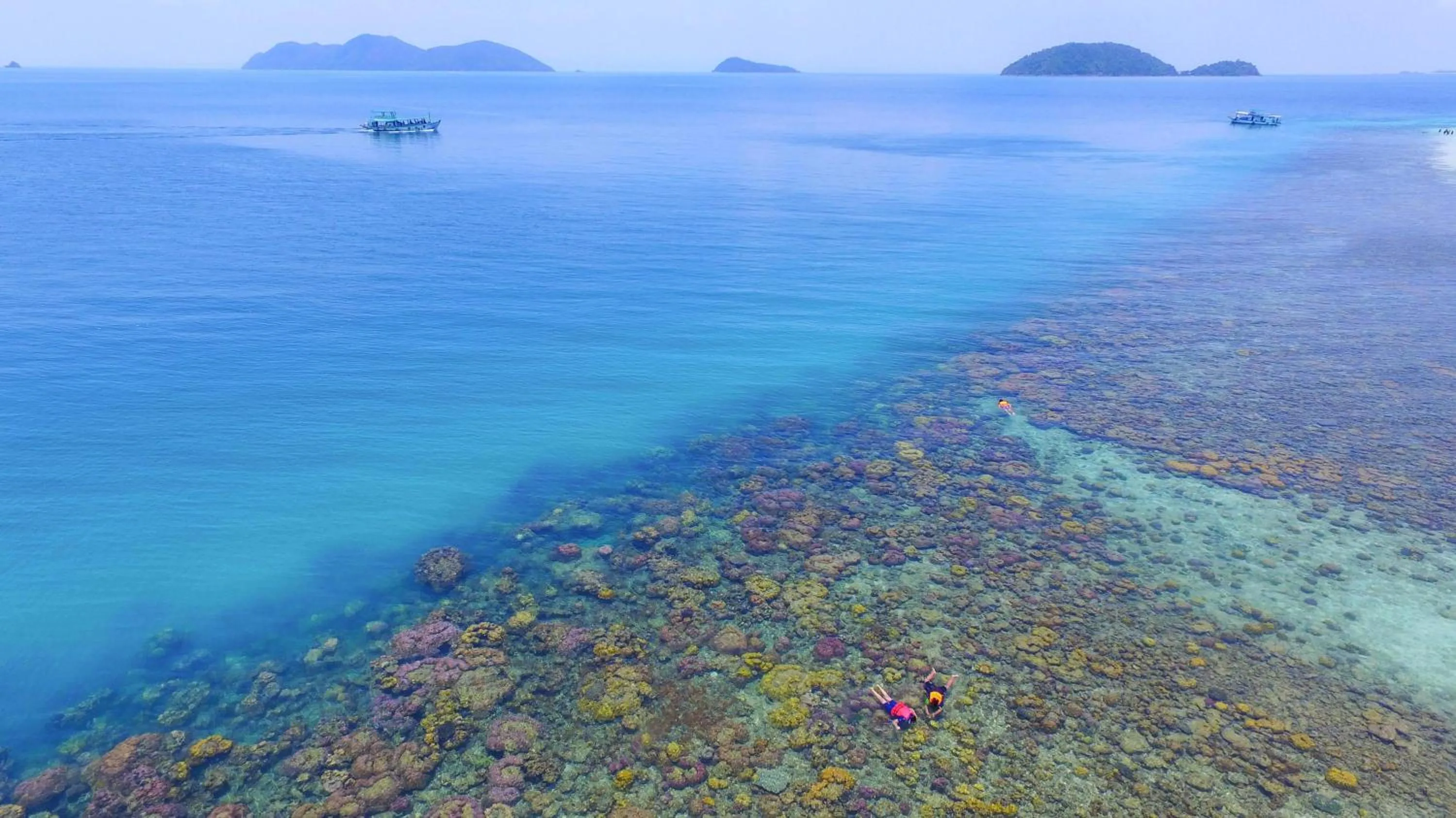 Snorkeling in Baan Chan Lay Koh Chang