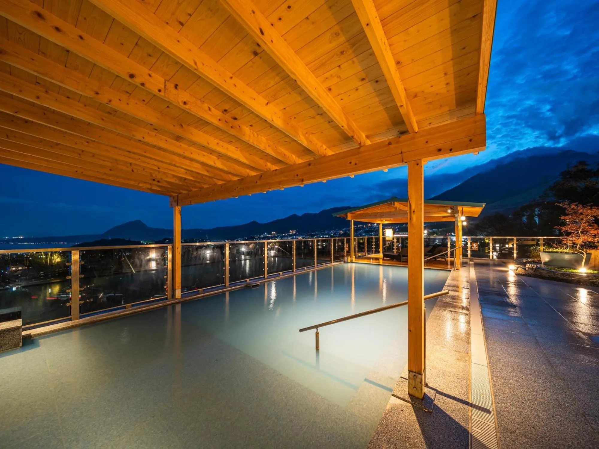 Public Bath in Kannawaen