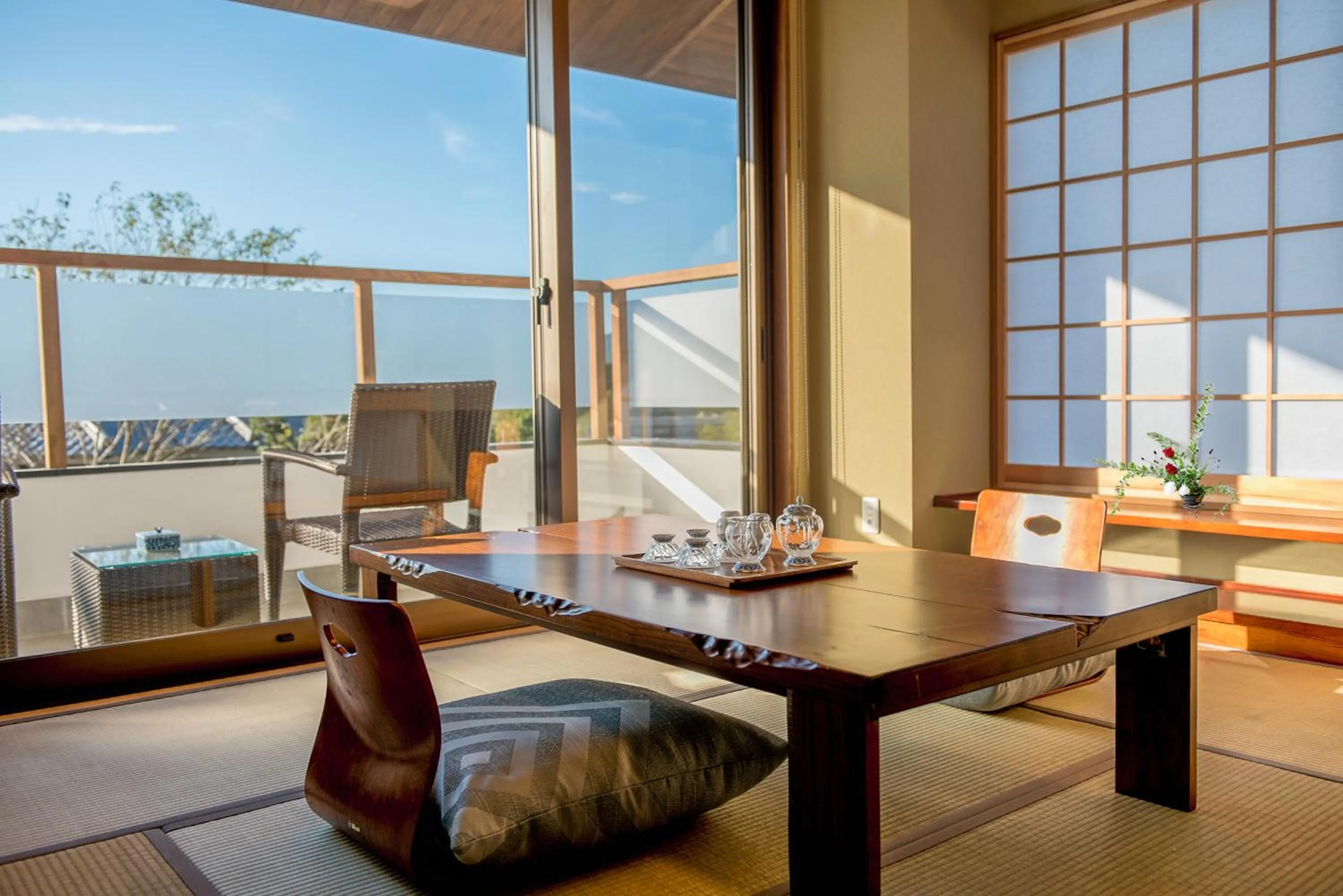 Photo of the whole room in Kannawaen