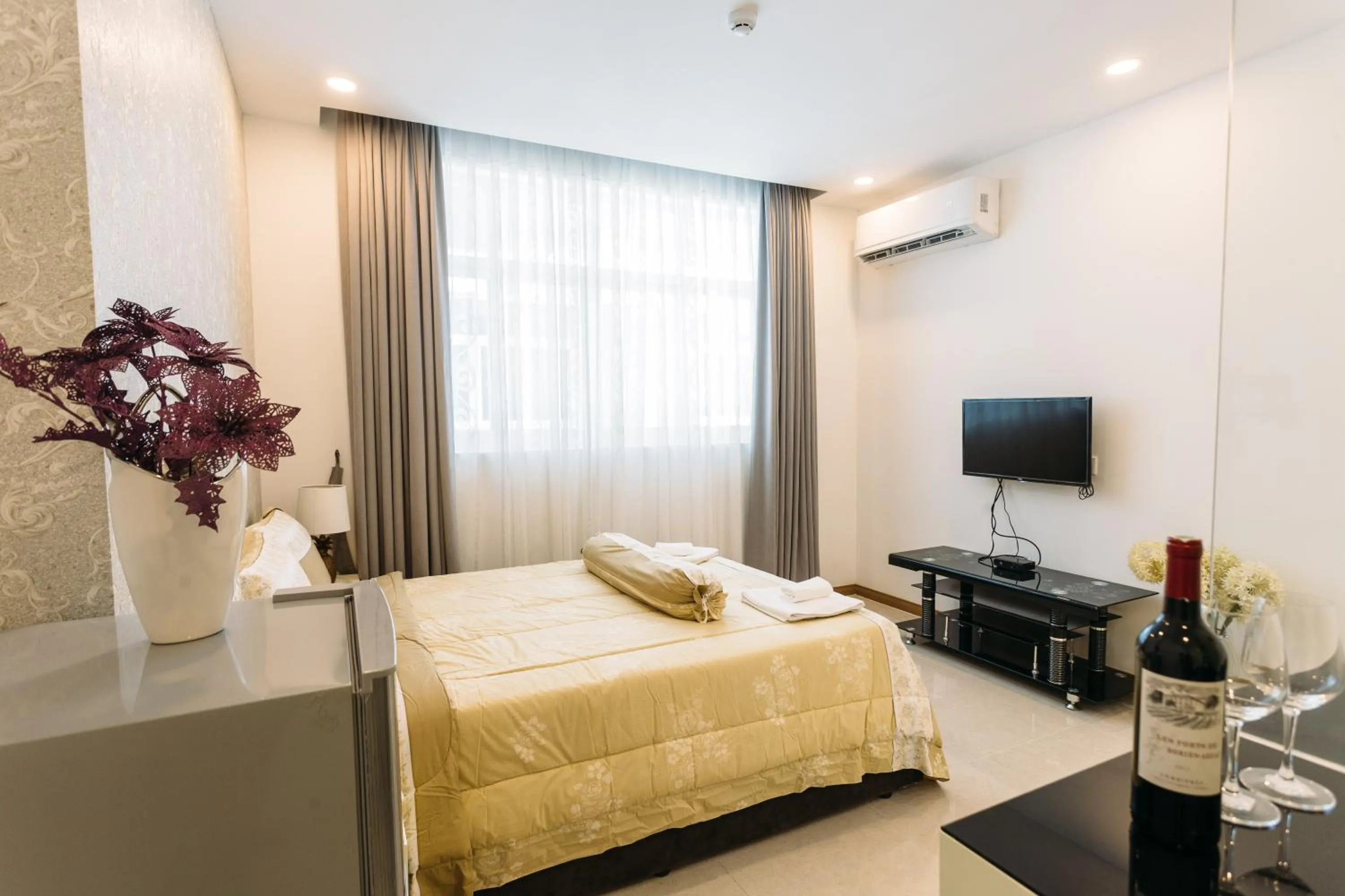 Bedroom, Bed in CA&SA Serviced Apartment