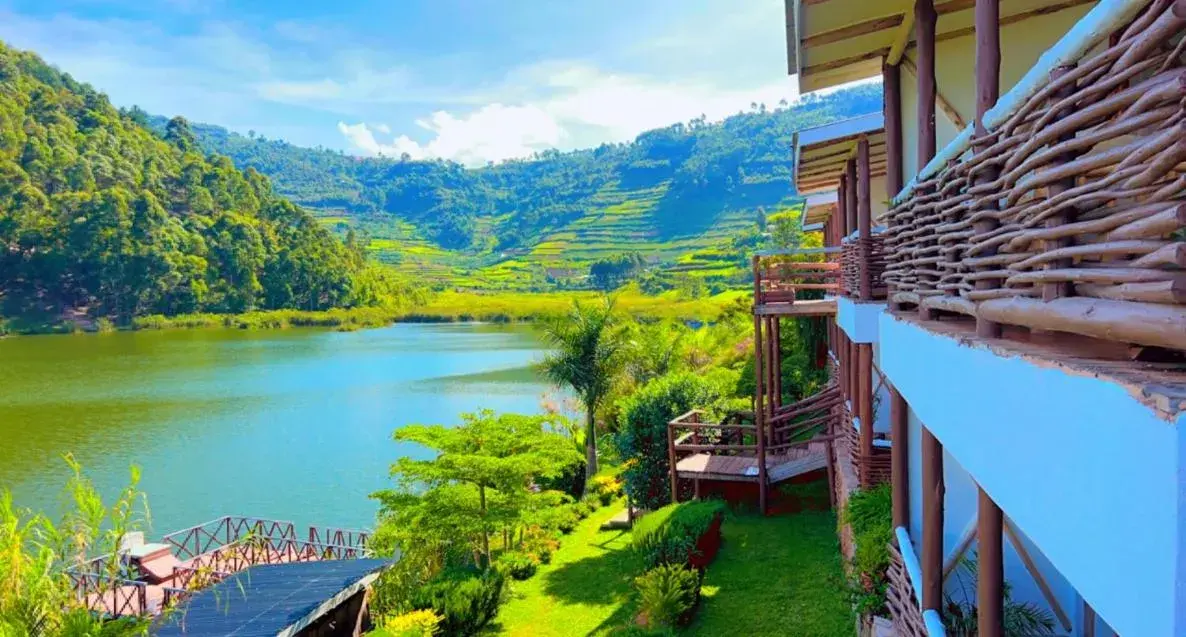 Double or Twin Room with Lake View - single occupancy in Lake Bunyonyi Rock Resort Double or Twin Room with Lake View - single occupancy in Lake Bunyonyi Rock Resort
