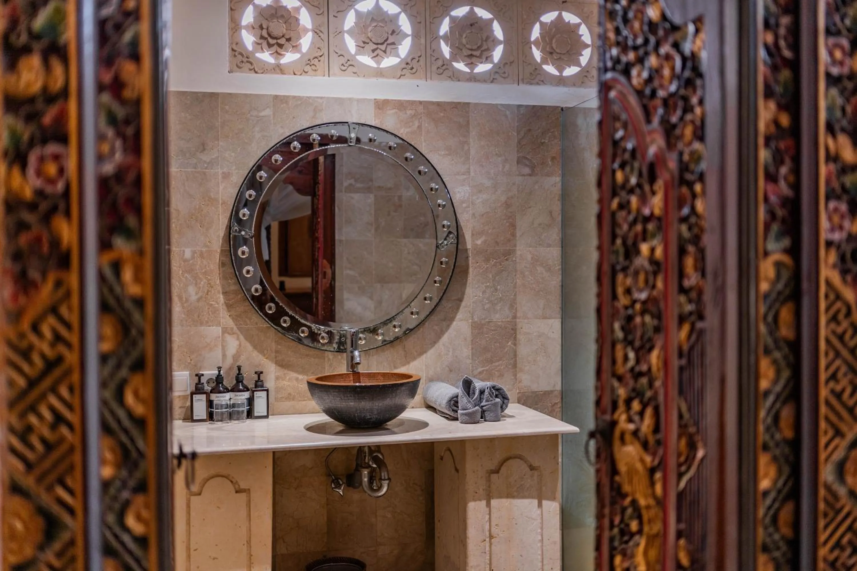 Bathroom in Honeymoon Guesthouse