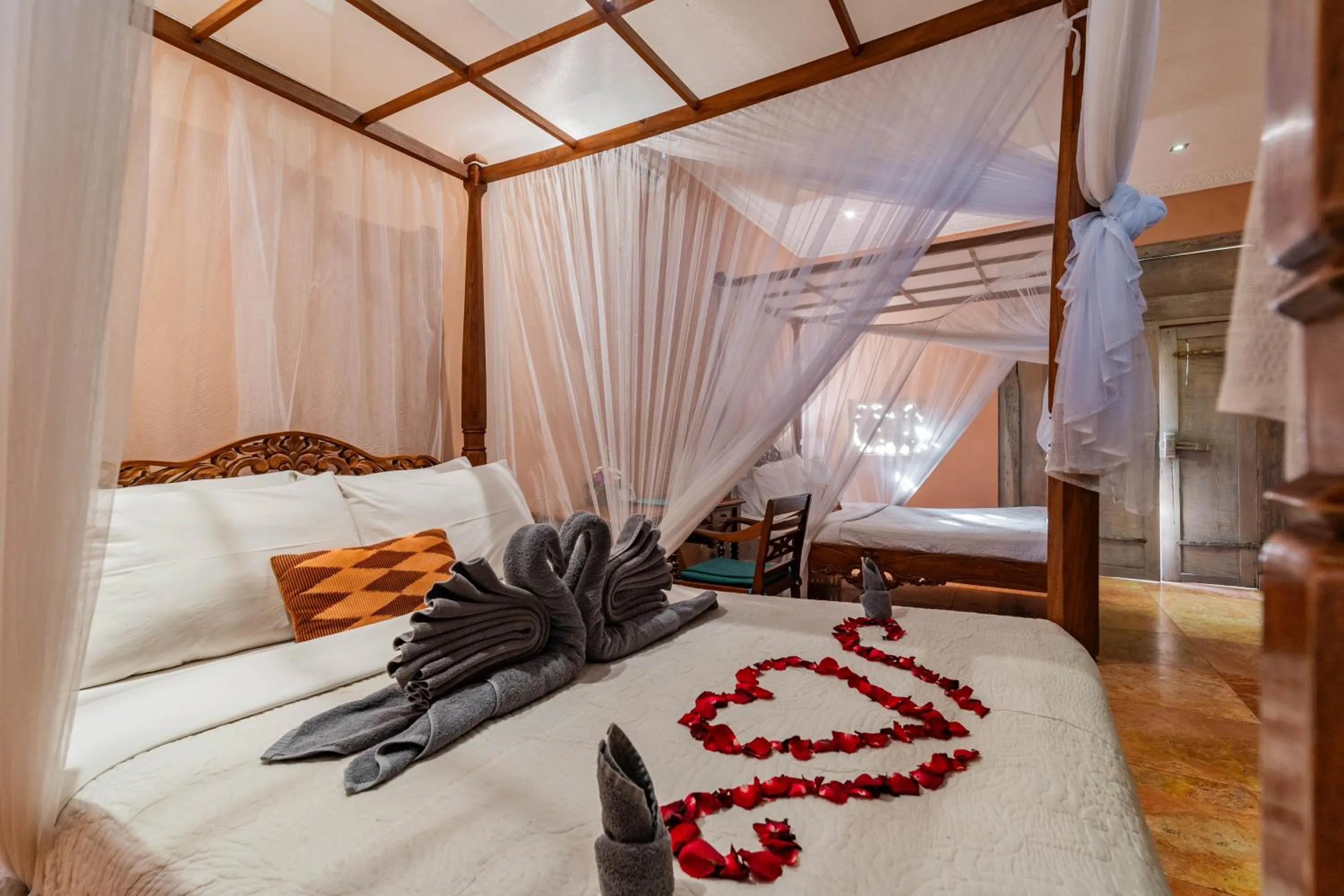 Bedroom, Bed in Honeymoon Guesthouse