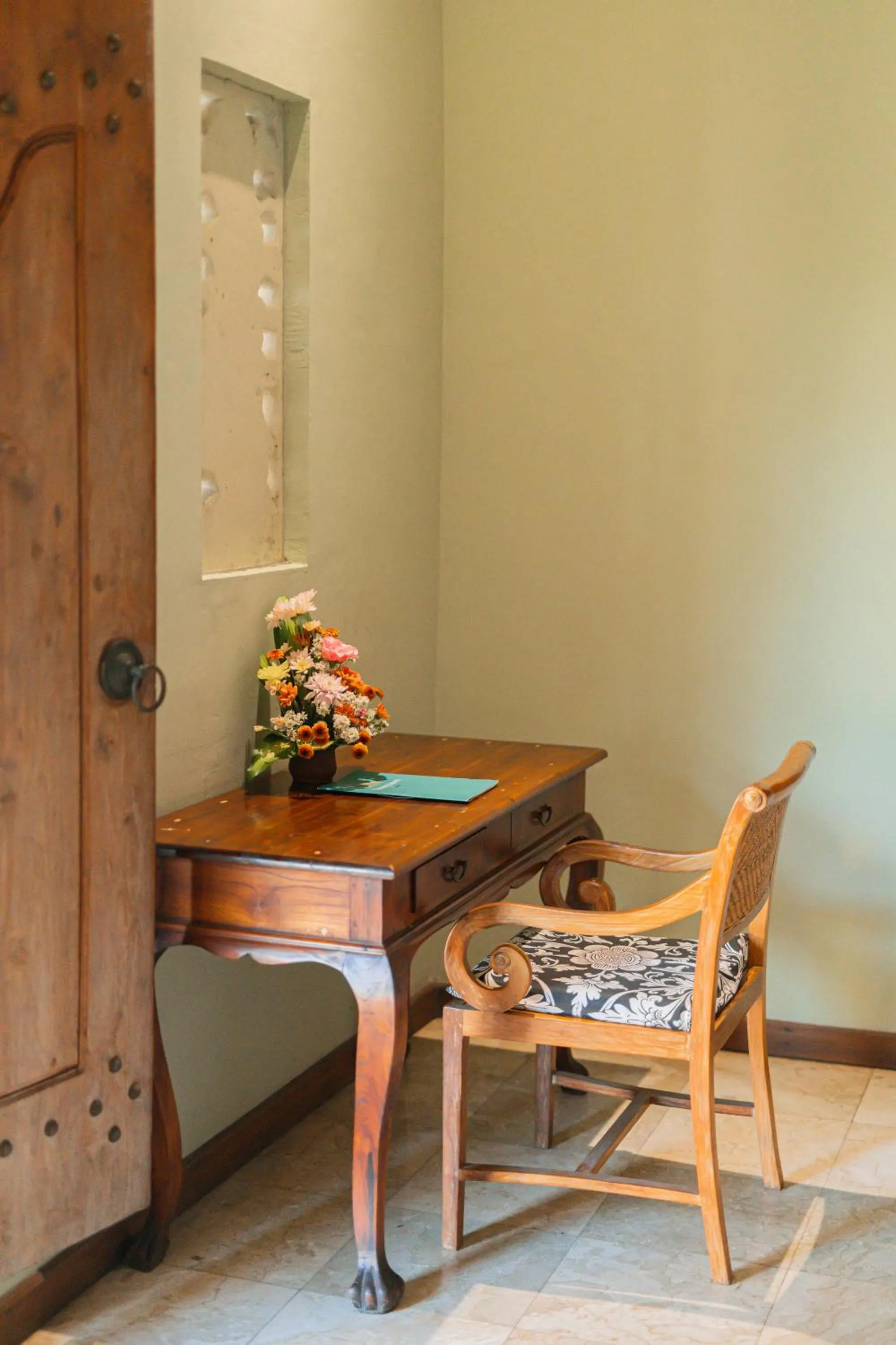 Seating area in Honeymoon Guesthouse