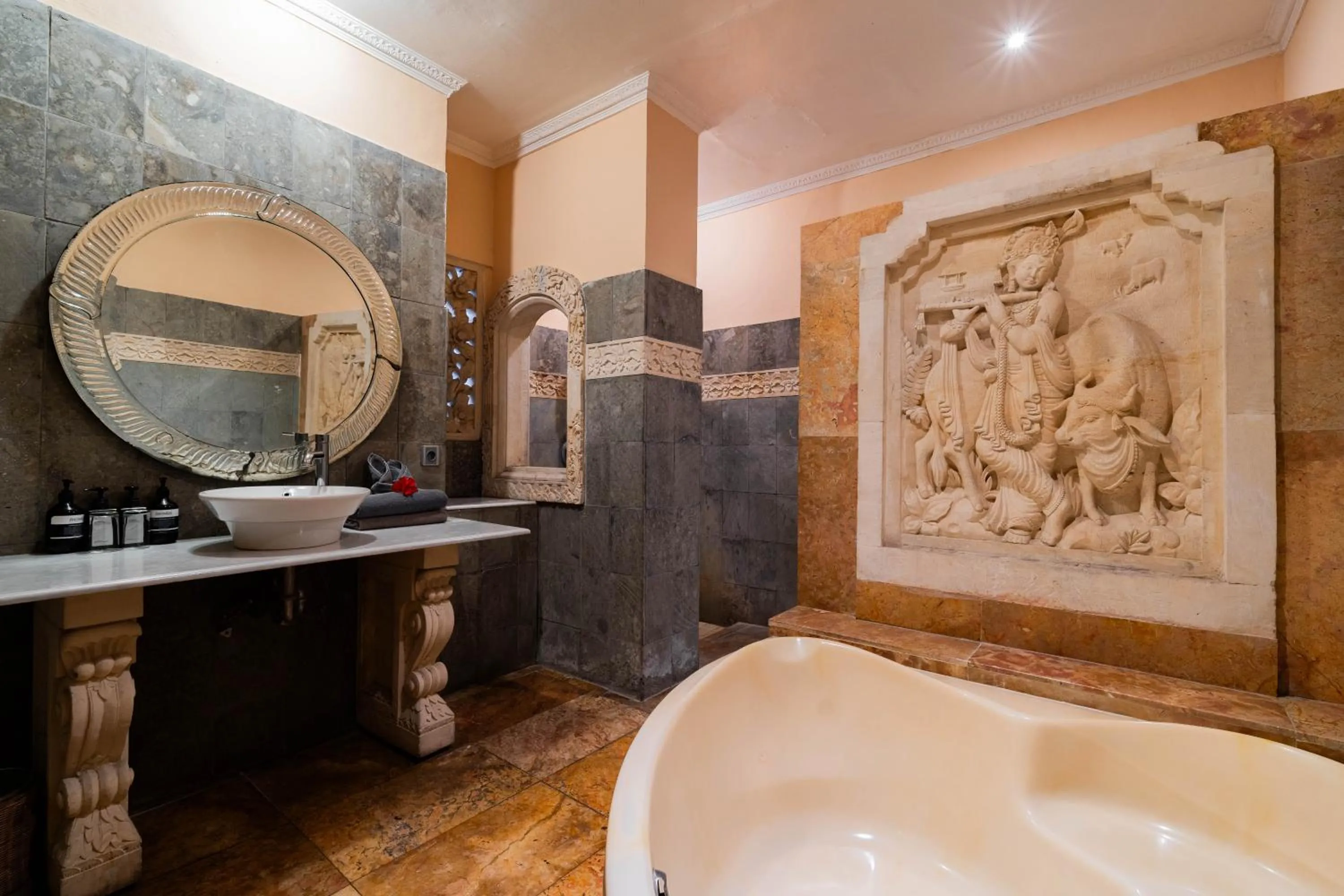 Bathroom in Honeymoon Guesthouse