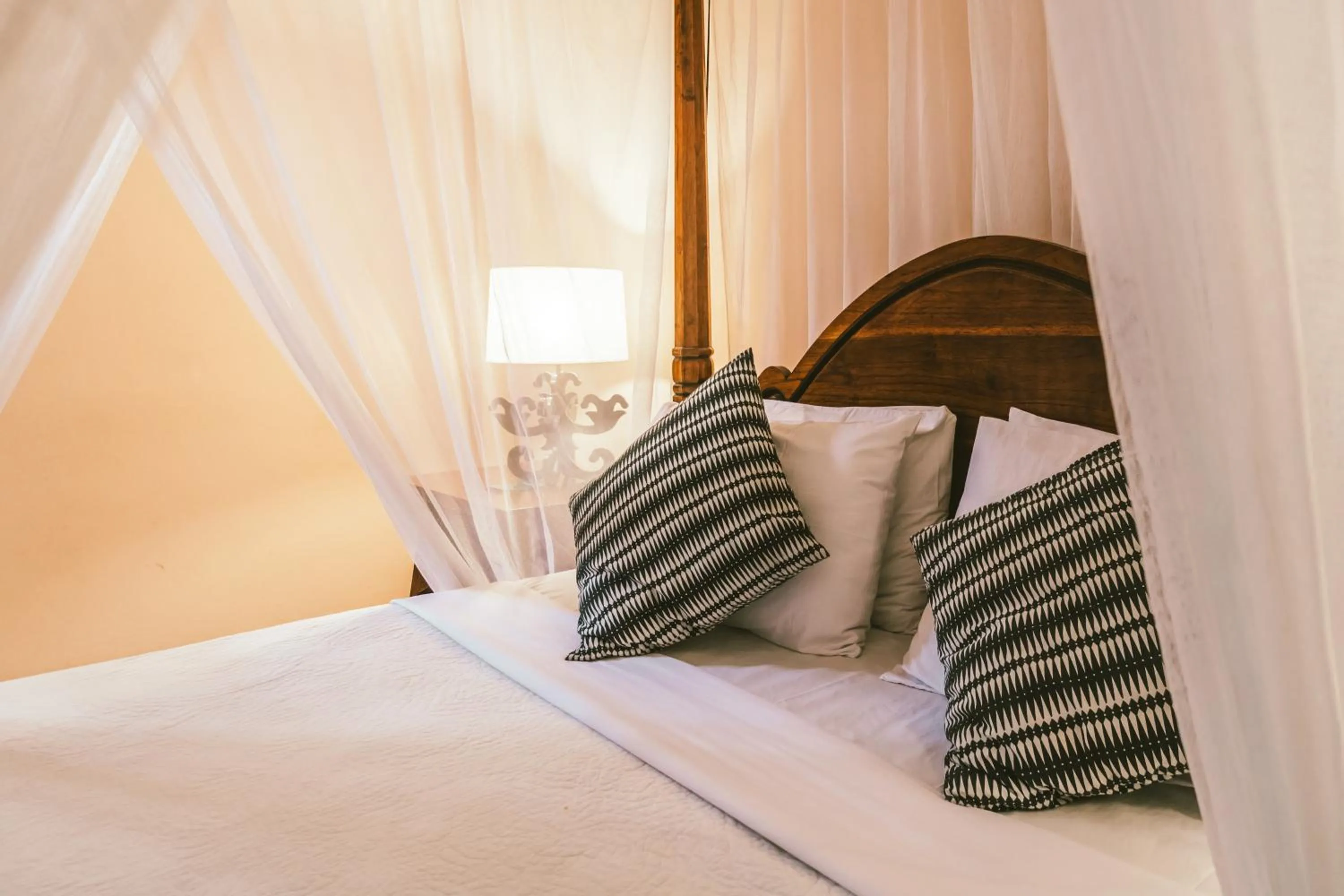 Bed in Honeymoon Guesthouse