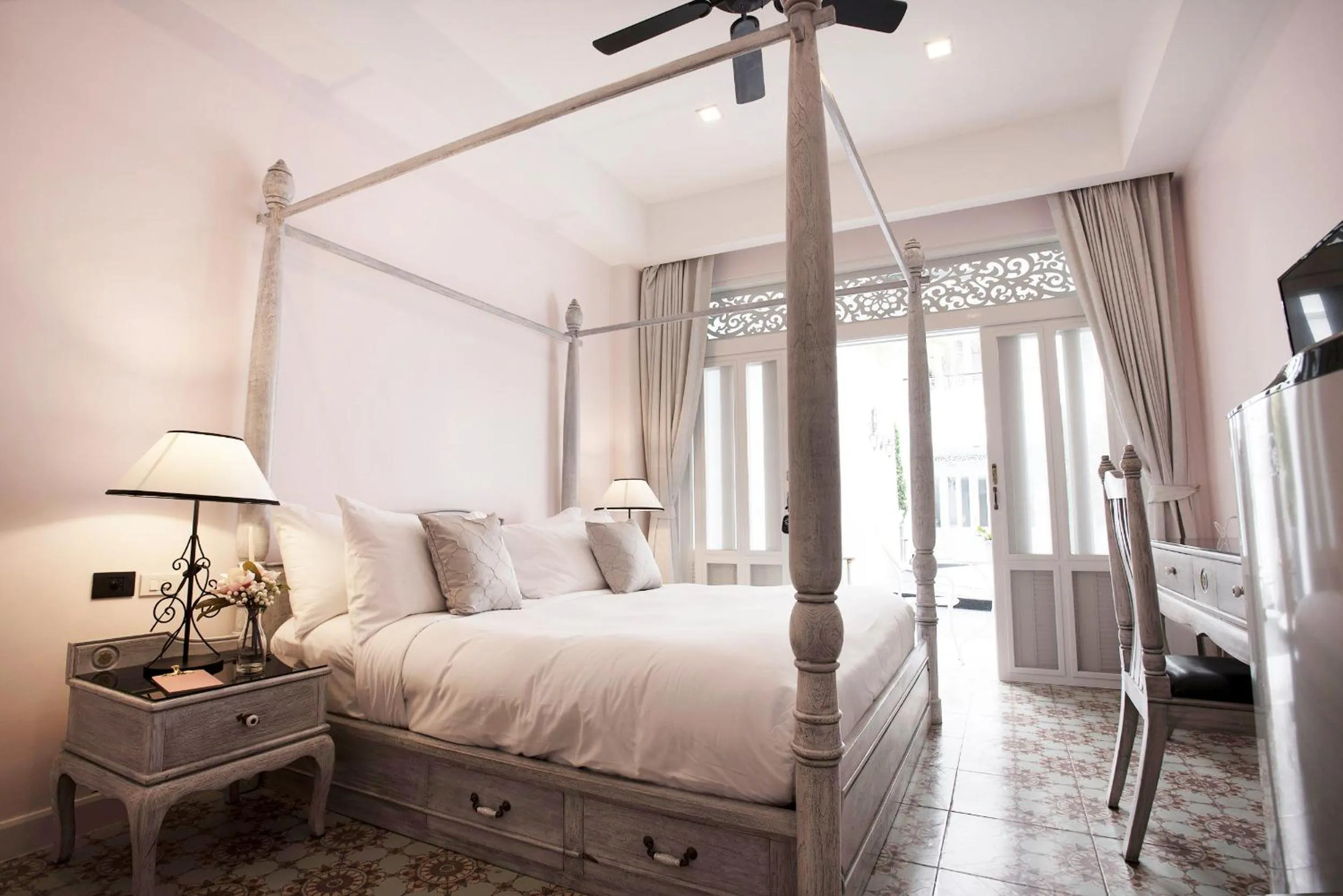 Photo of the whole room, Bed in Noursabah Pattaya