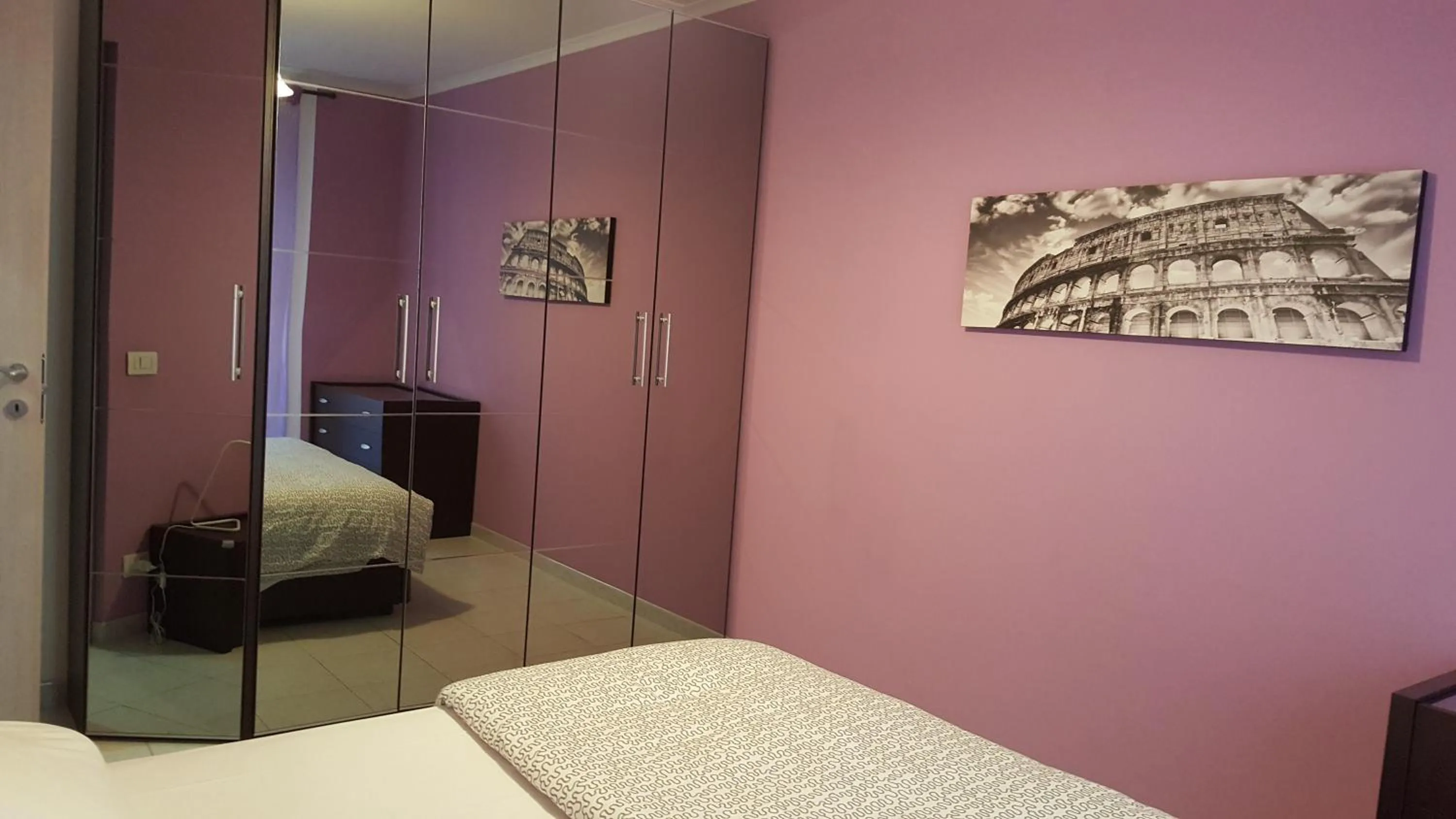 Bedroom, Bed in C'è posto per te