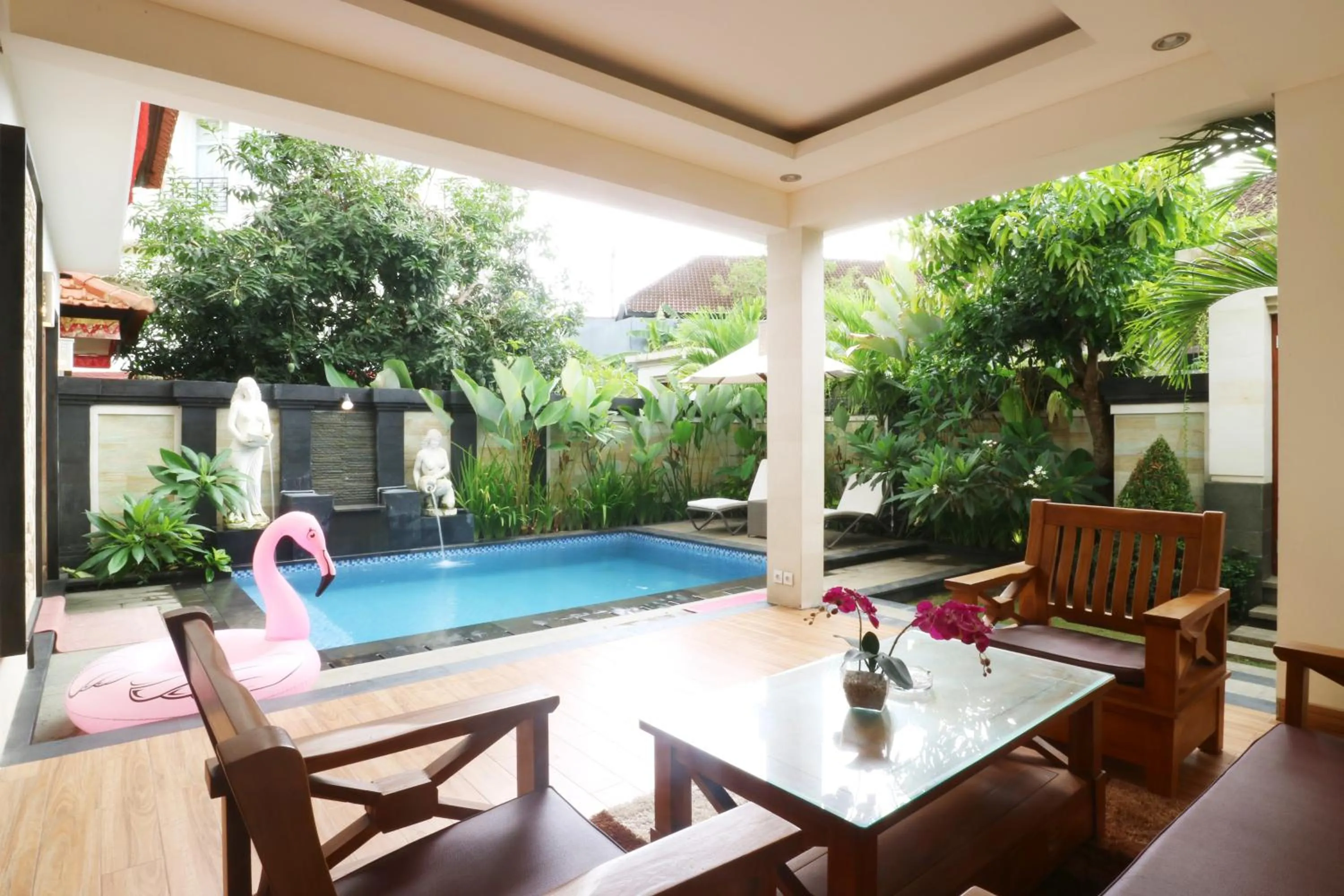 Swimming pool in The Umah Pandawa Hotel and Villas