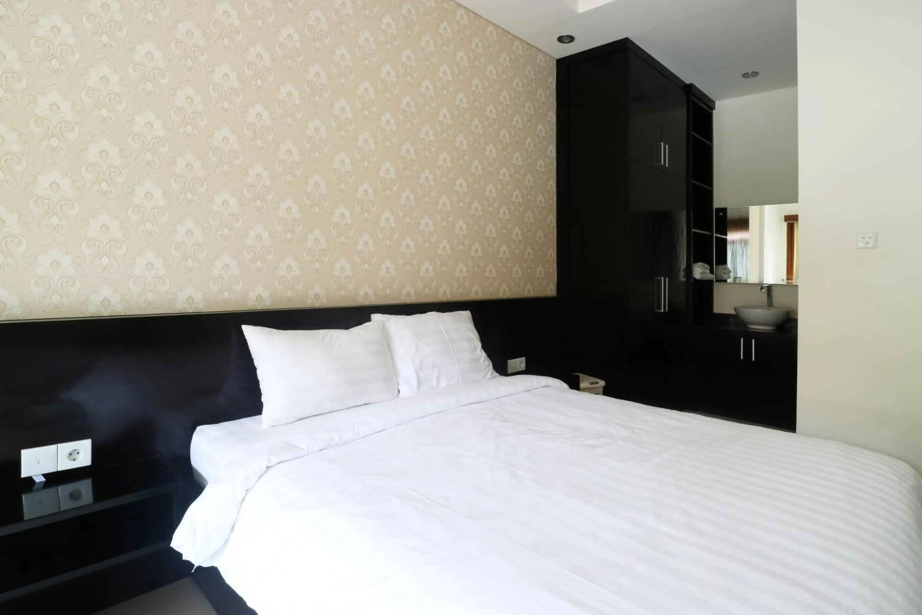 Bedroom, Bed in The Umah Pandawa Hotel and Villas