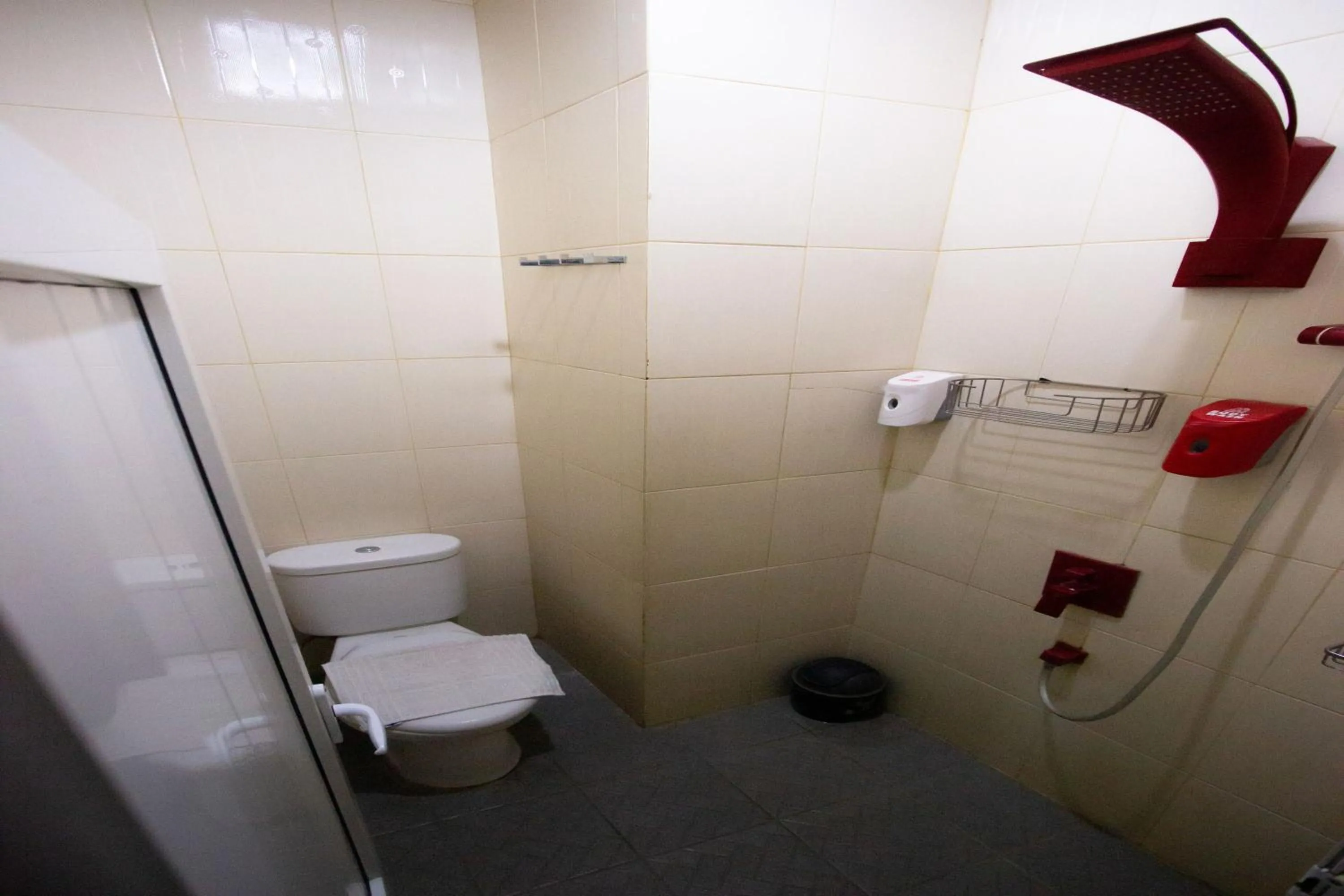 Shower in O2 Residence