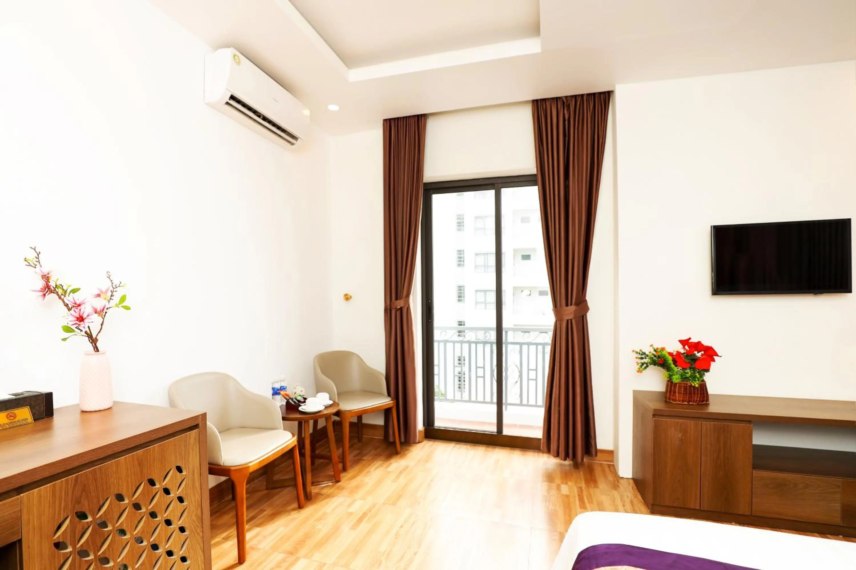 Communal lounge/ TV room in Luxor Boutique Hotel Phu Quoc