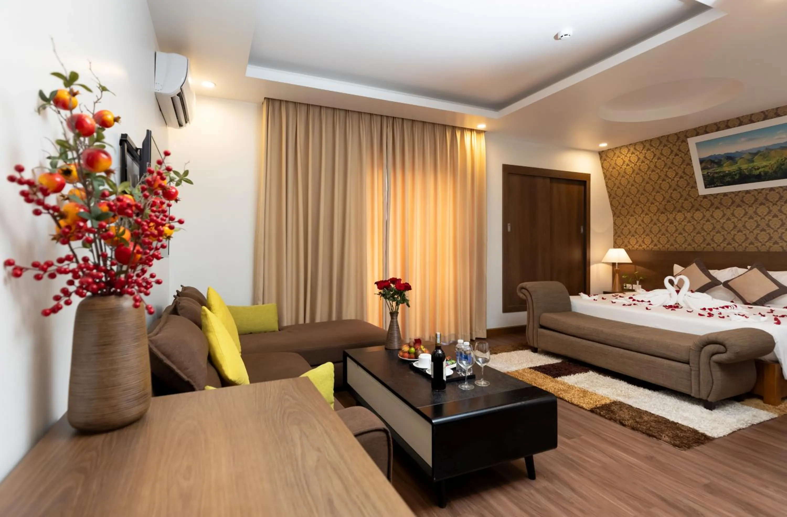 Bed in Luxor Boutique Hotel Phu Quoc