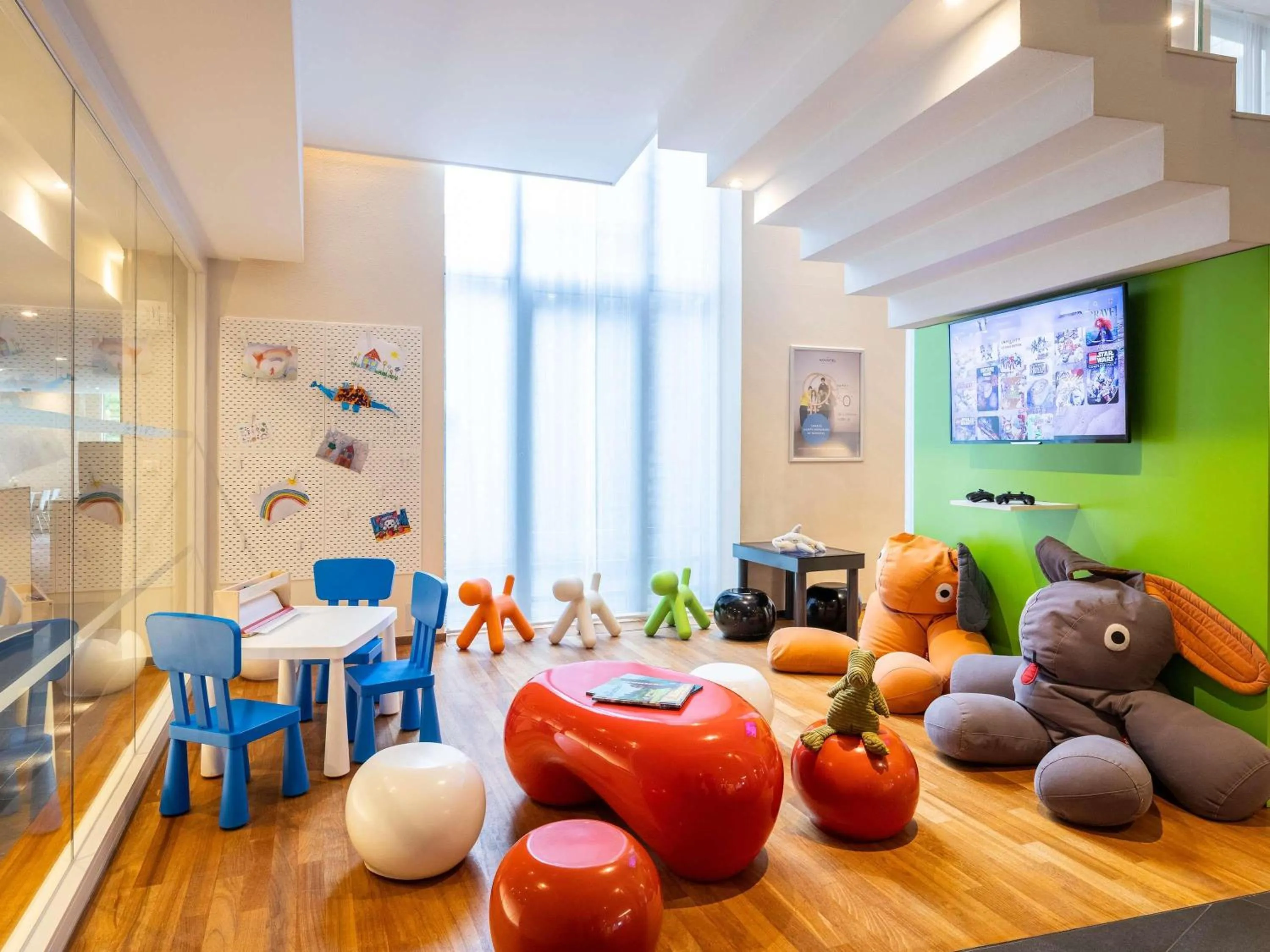 Property building in Novotel Brussels City Centre