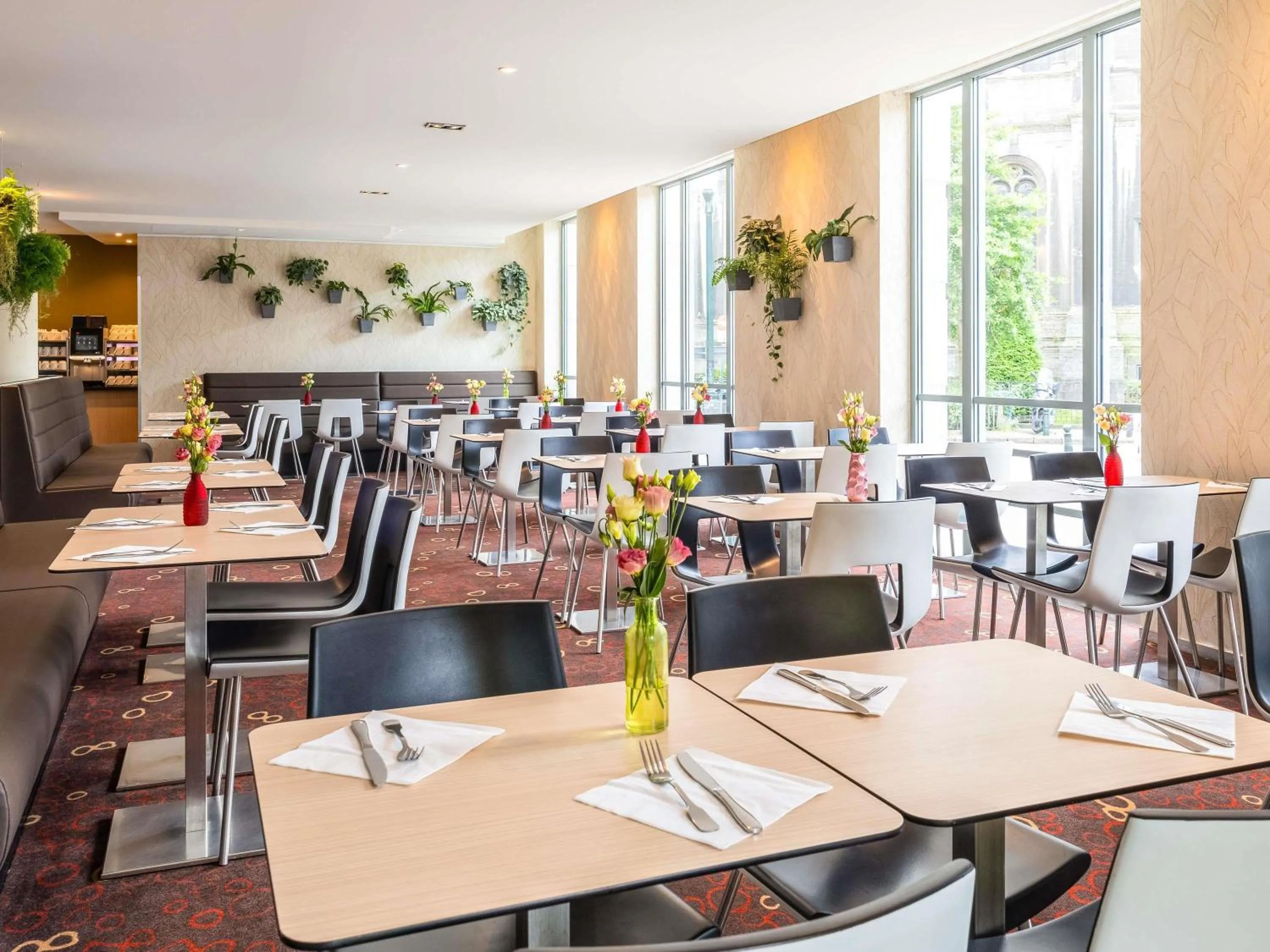 Property building in Novotel Brussels City Centre