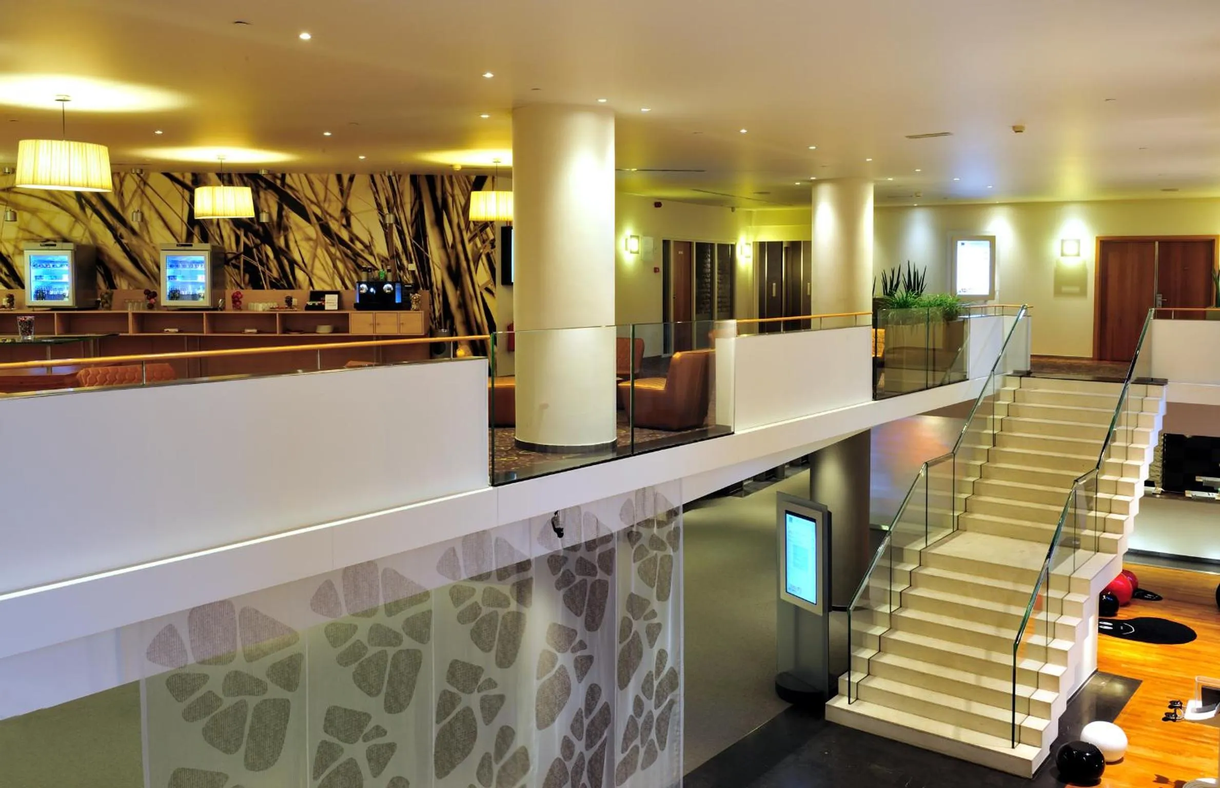 Lobby or reception in Novotel Brussels City Centre