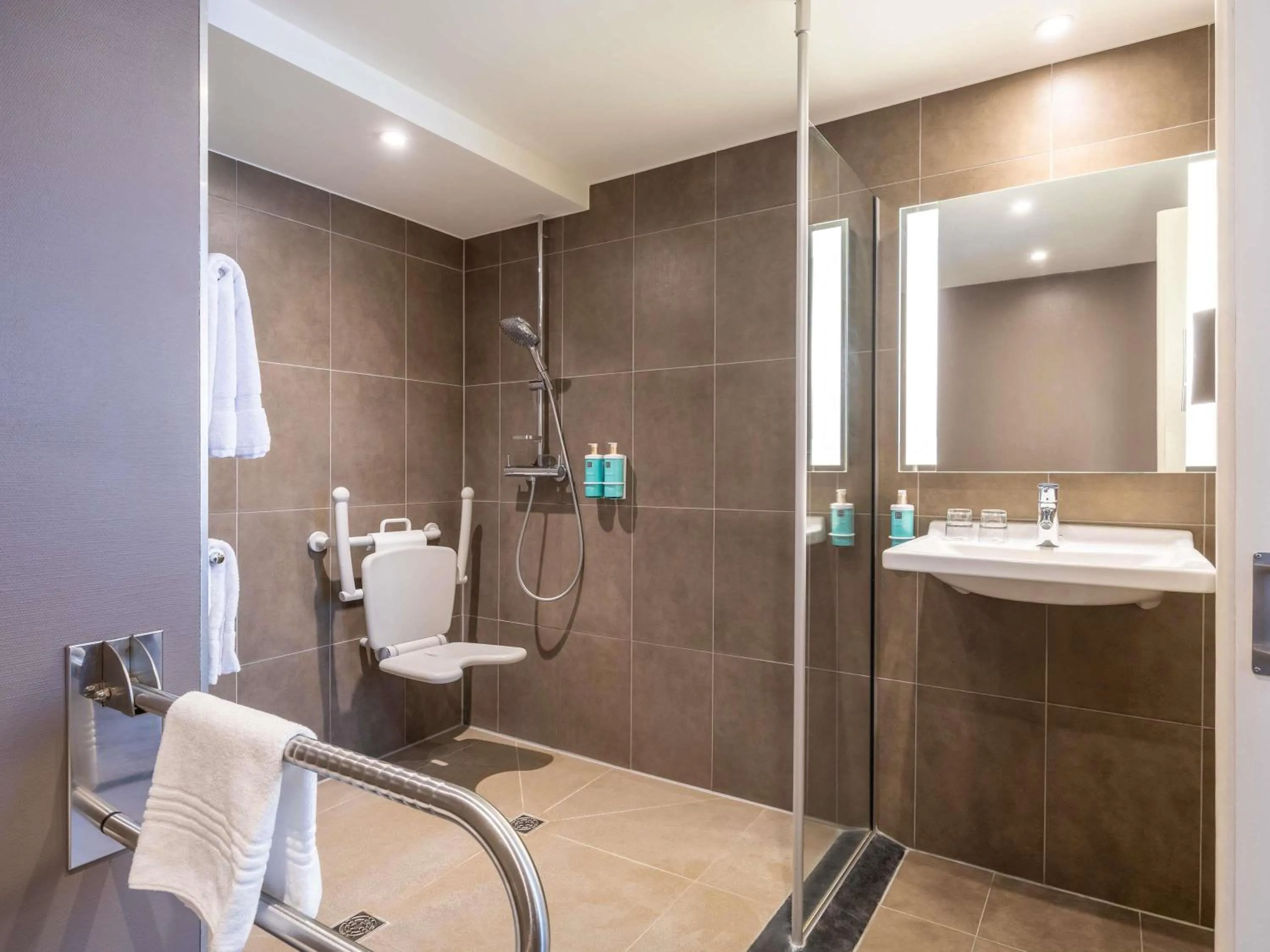 Bedroom in Novotel Brussels City Centre