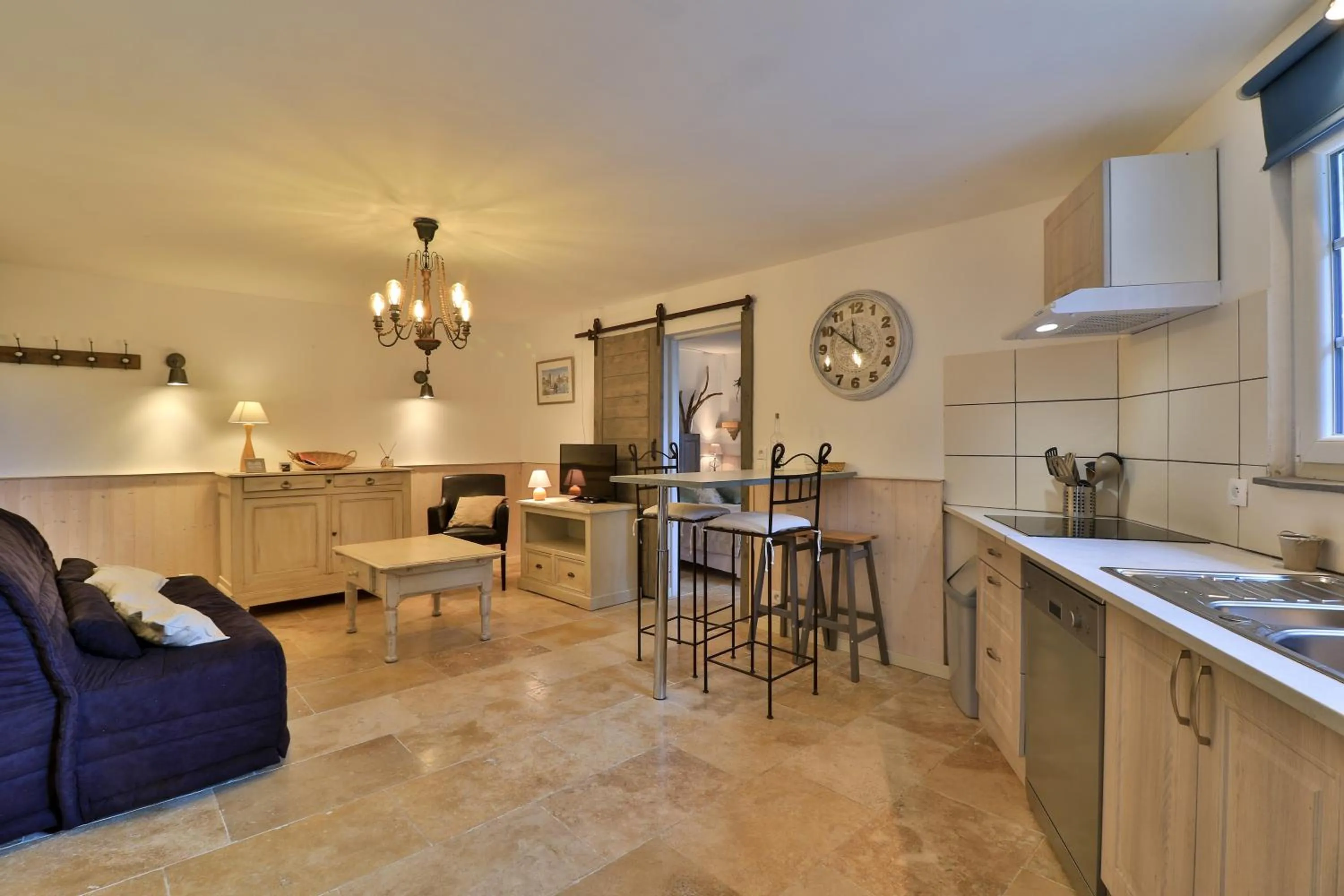 Kitchen or kitchenette in Le Mazet de Tourrettes