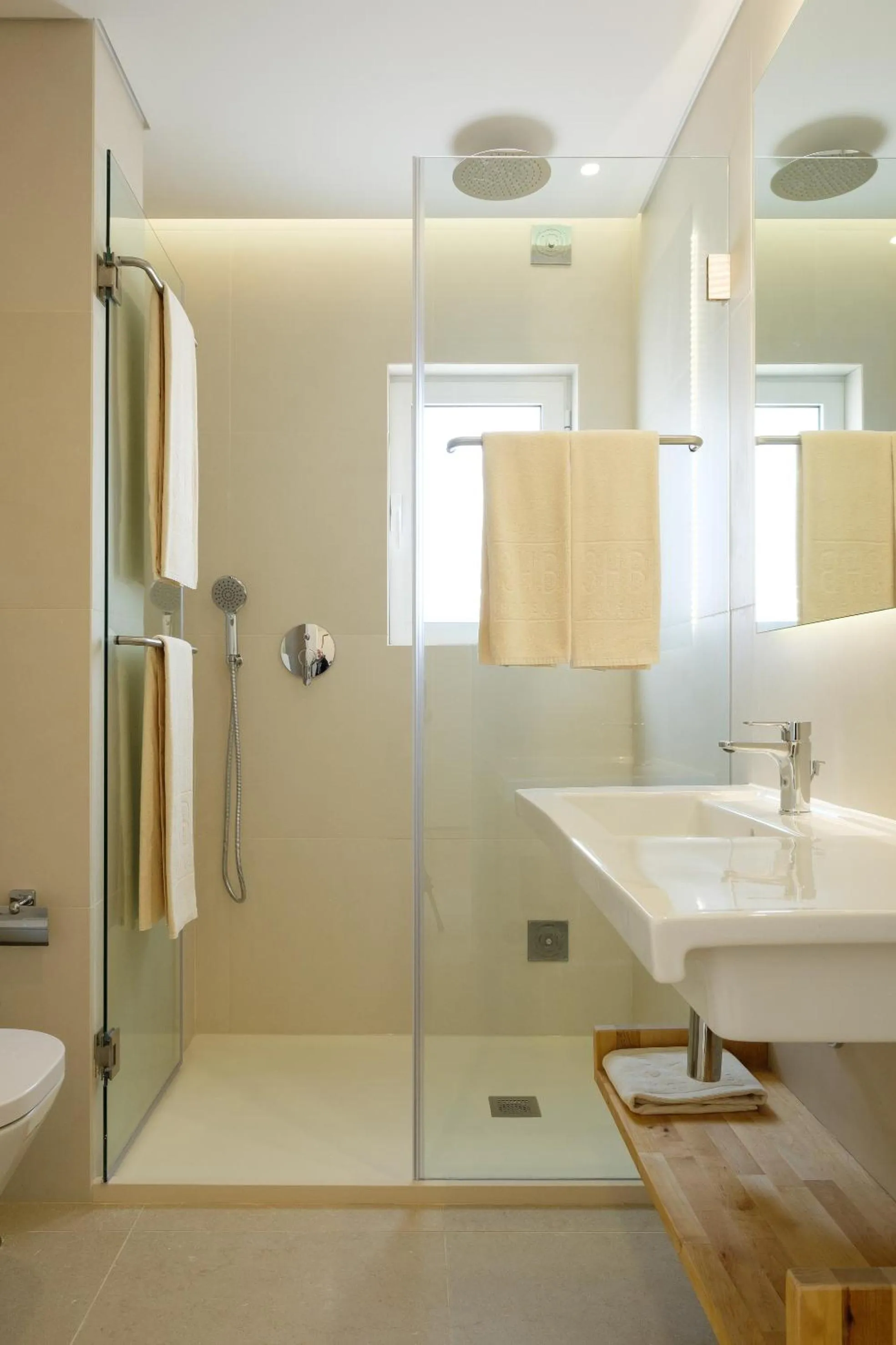 Bathroom in 3HB Falésia Garden