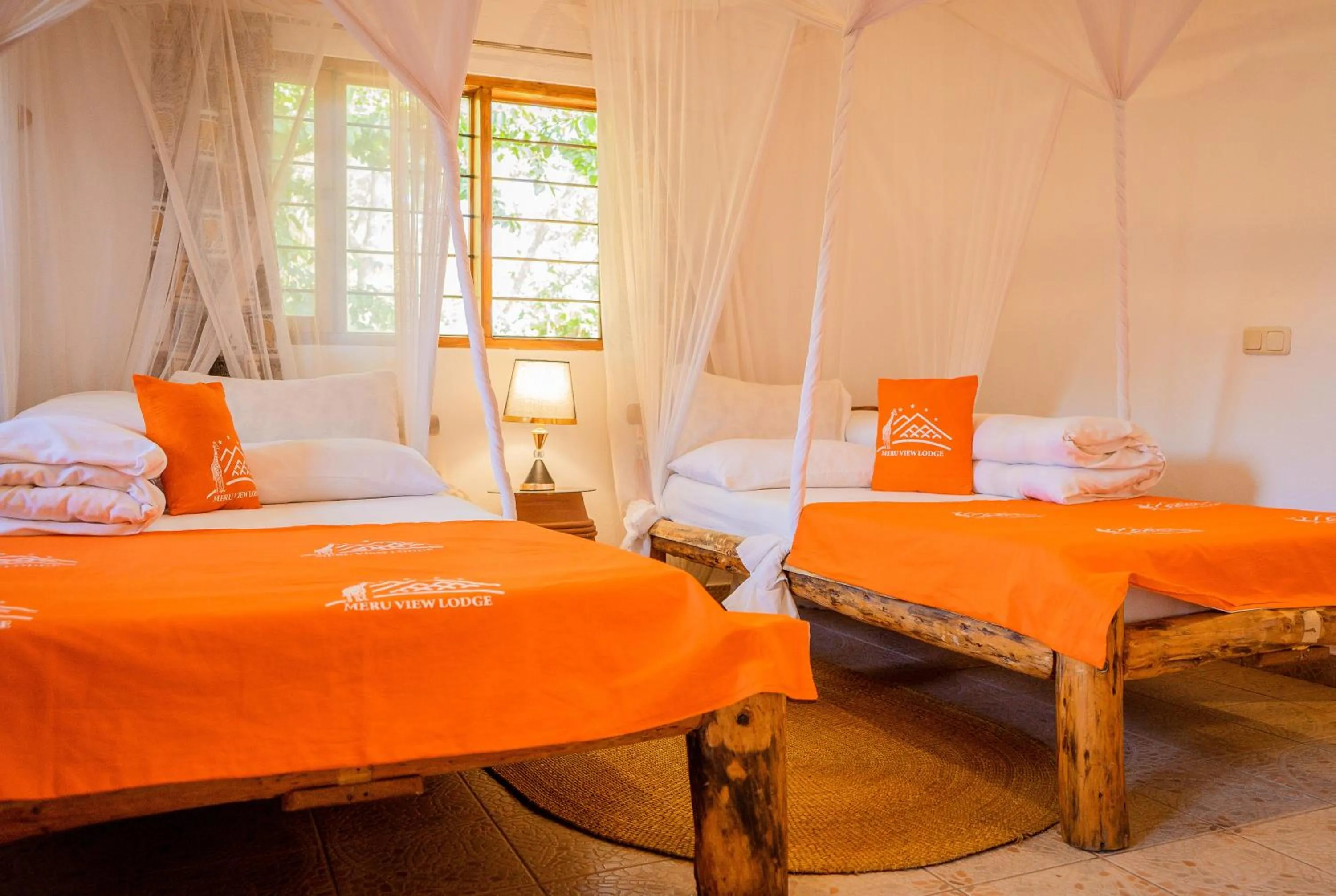 Bedroom, Bed in Meru View Lodge