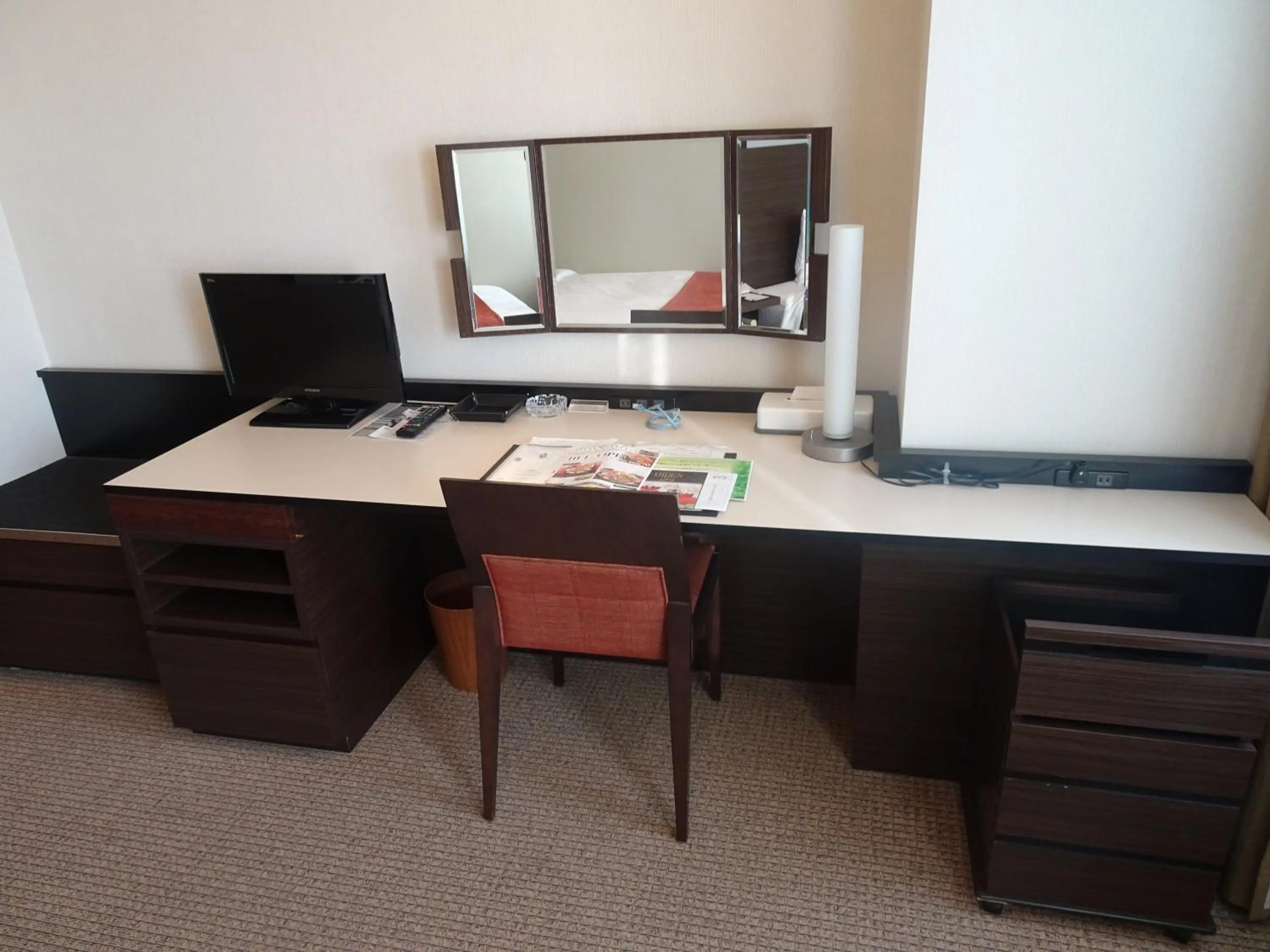 Photo of the whole room in Hotel Toyota Castle