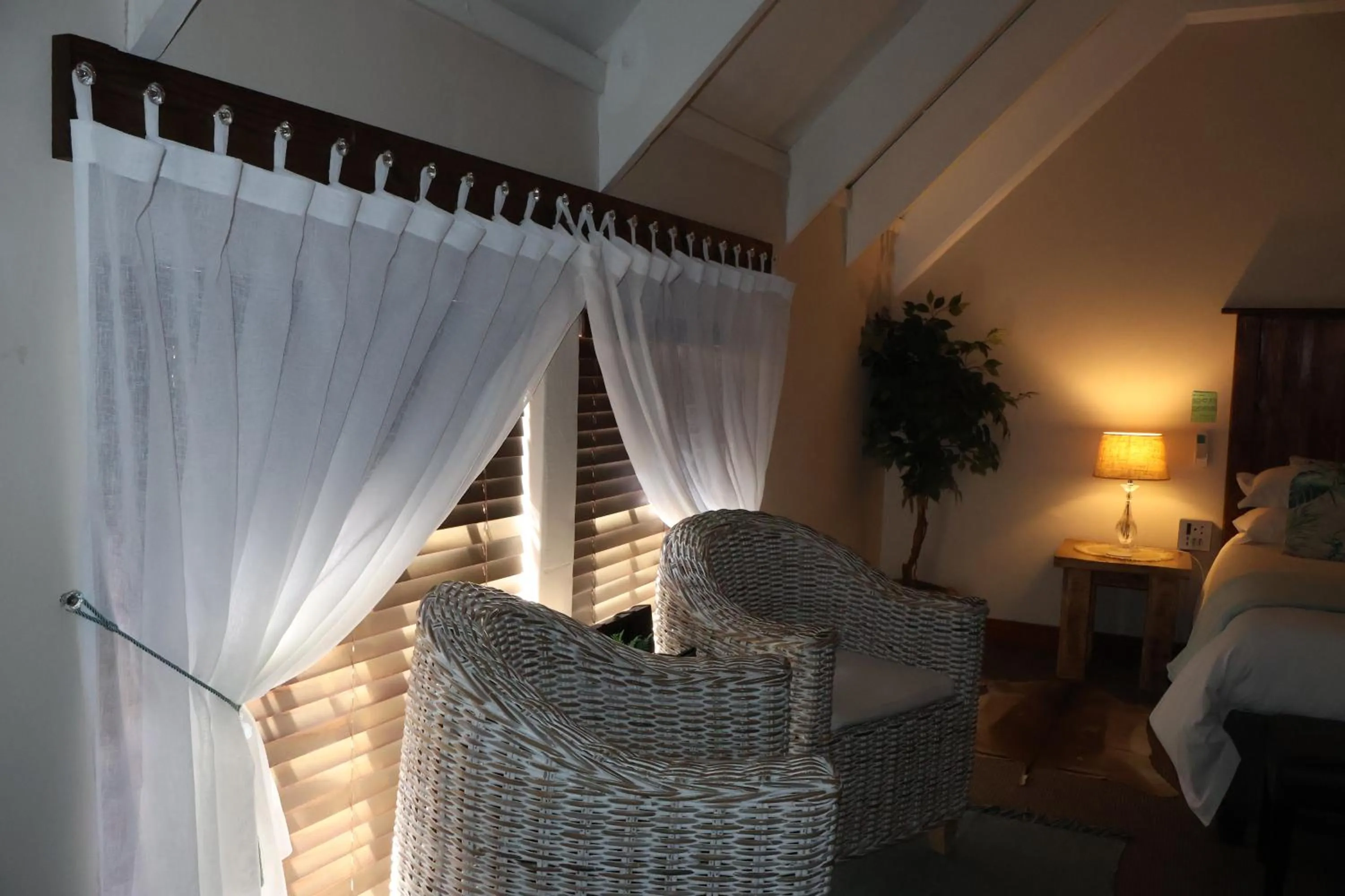 Bedroom, Bed in The Leopard Tree