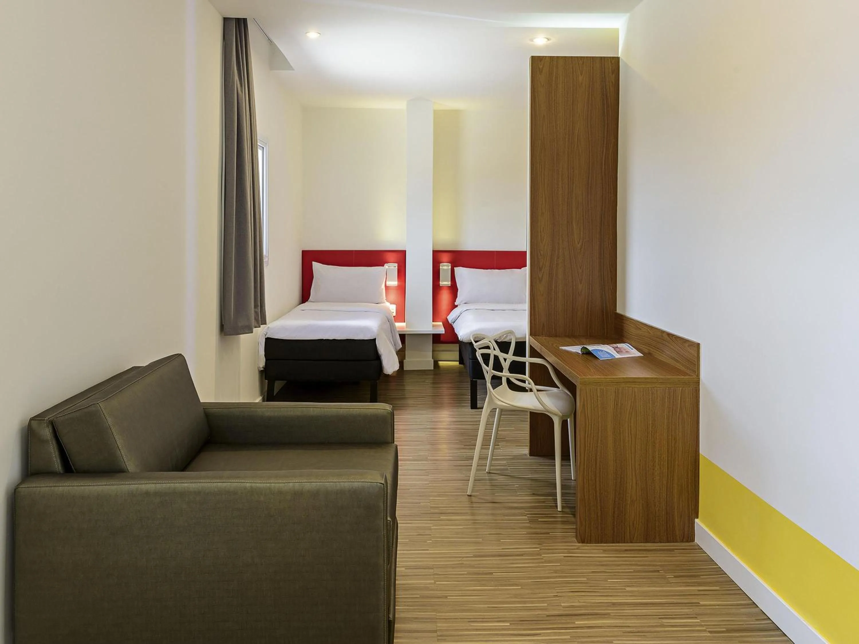 Bedroom, Bed in ibis Styles Birigui