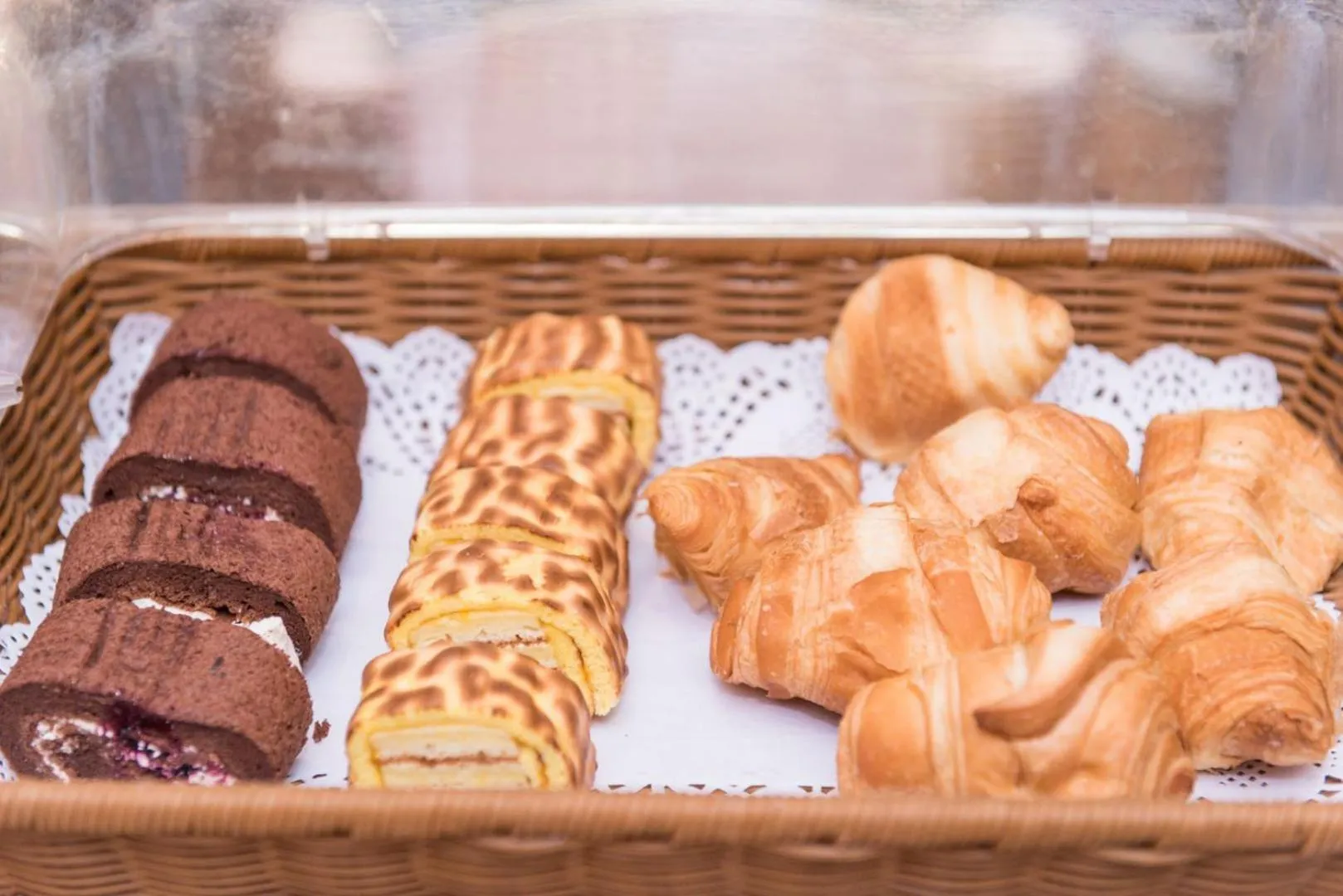 Restaurant/places to eat in Ibis Shanghai New Hongqiao