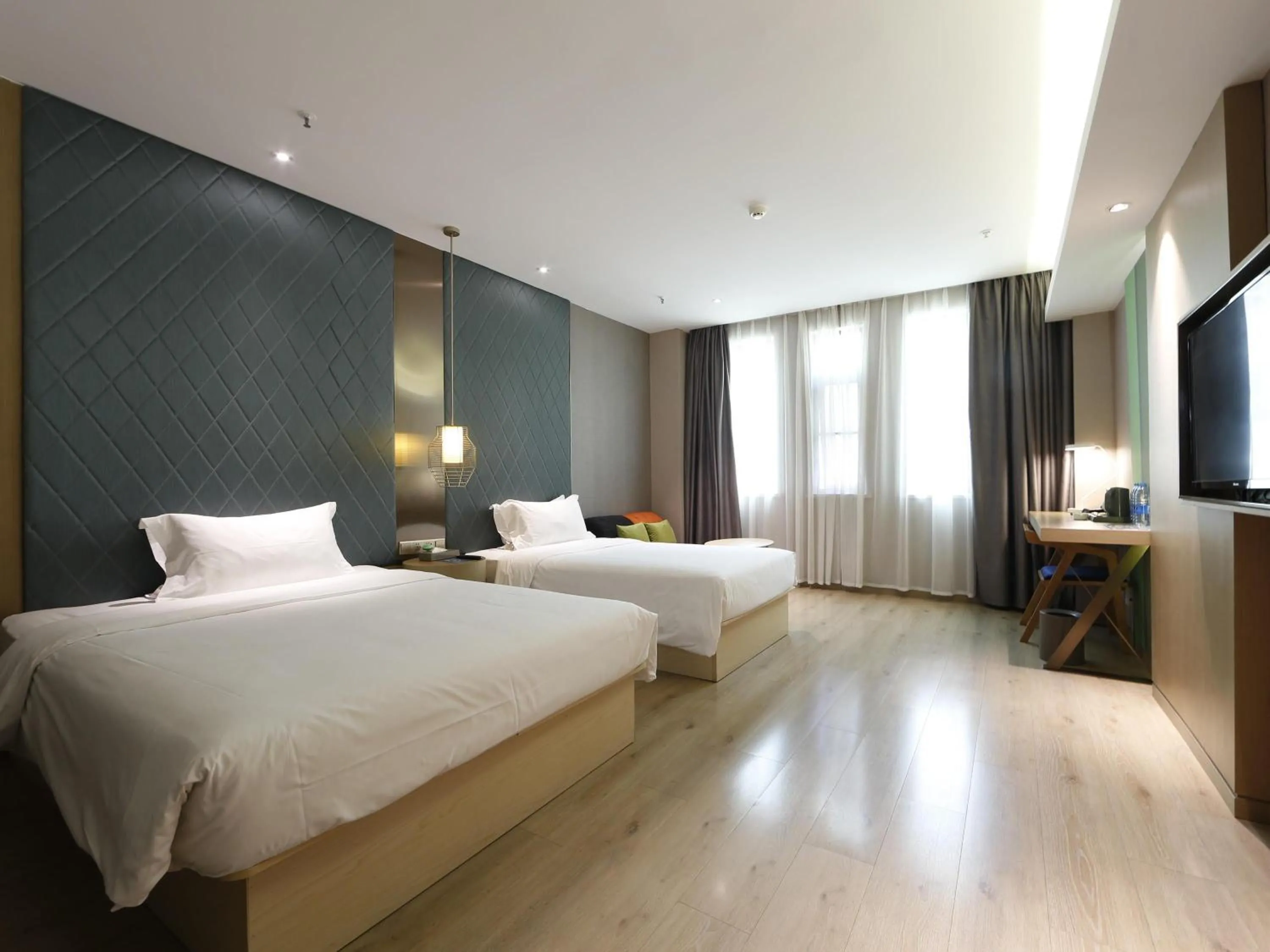 Bedroom, Bed in Ibis Styles XM Zhongshan Hotel