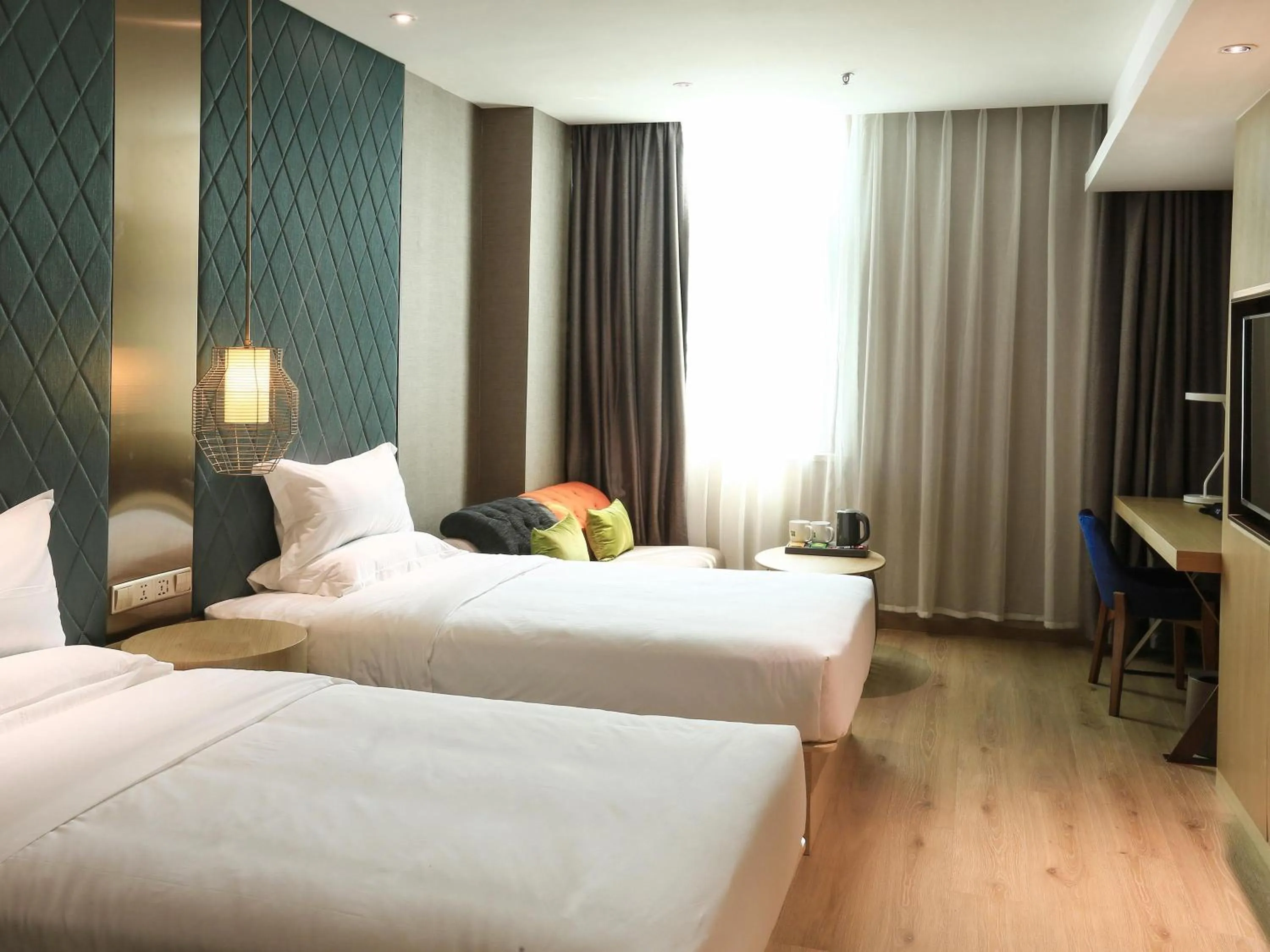 Bedroom, Bed in Ibis Styles XM Zhongshan Hotel
