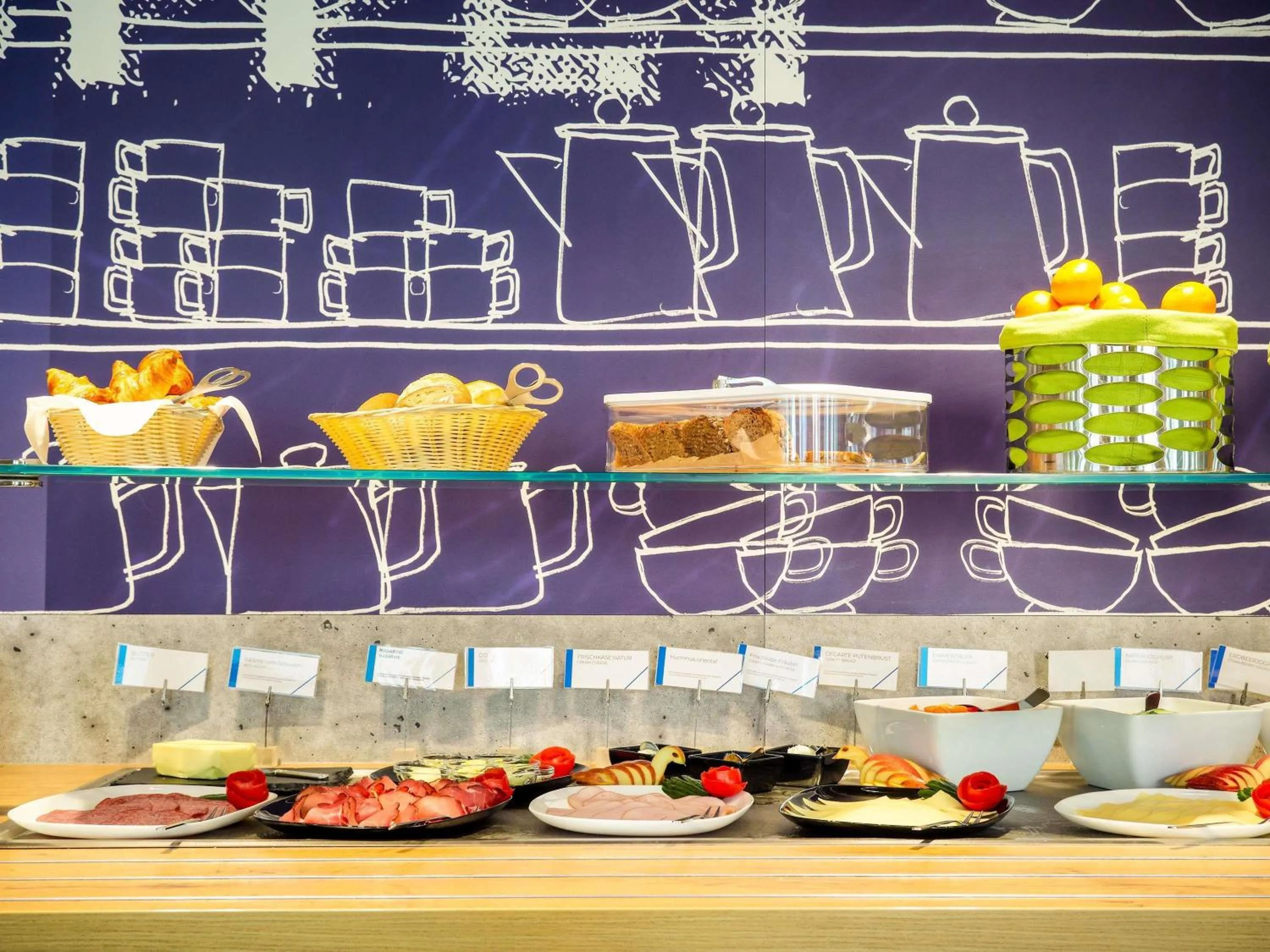 Breakfast in ibis budget Frankfurt City Ost