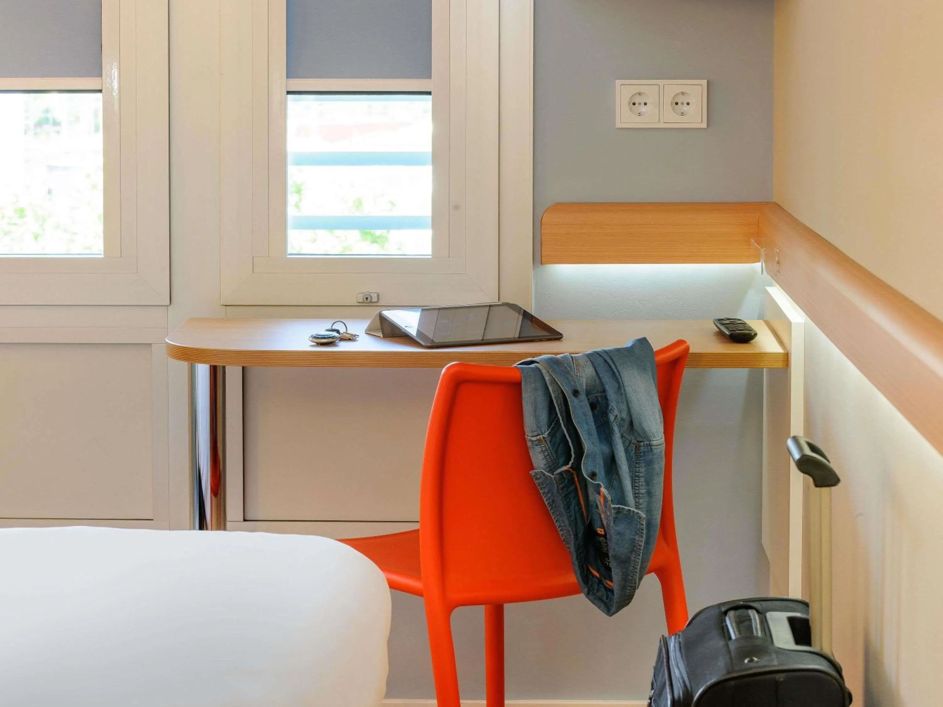 Bedroom, Bed in ibis budget Frankfurt City Ost