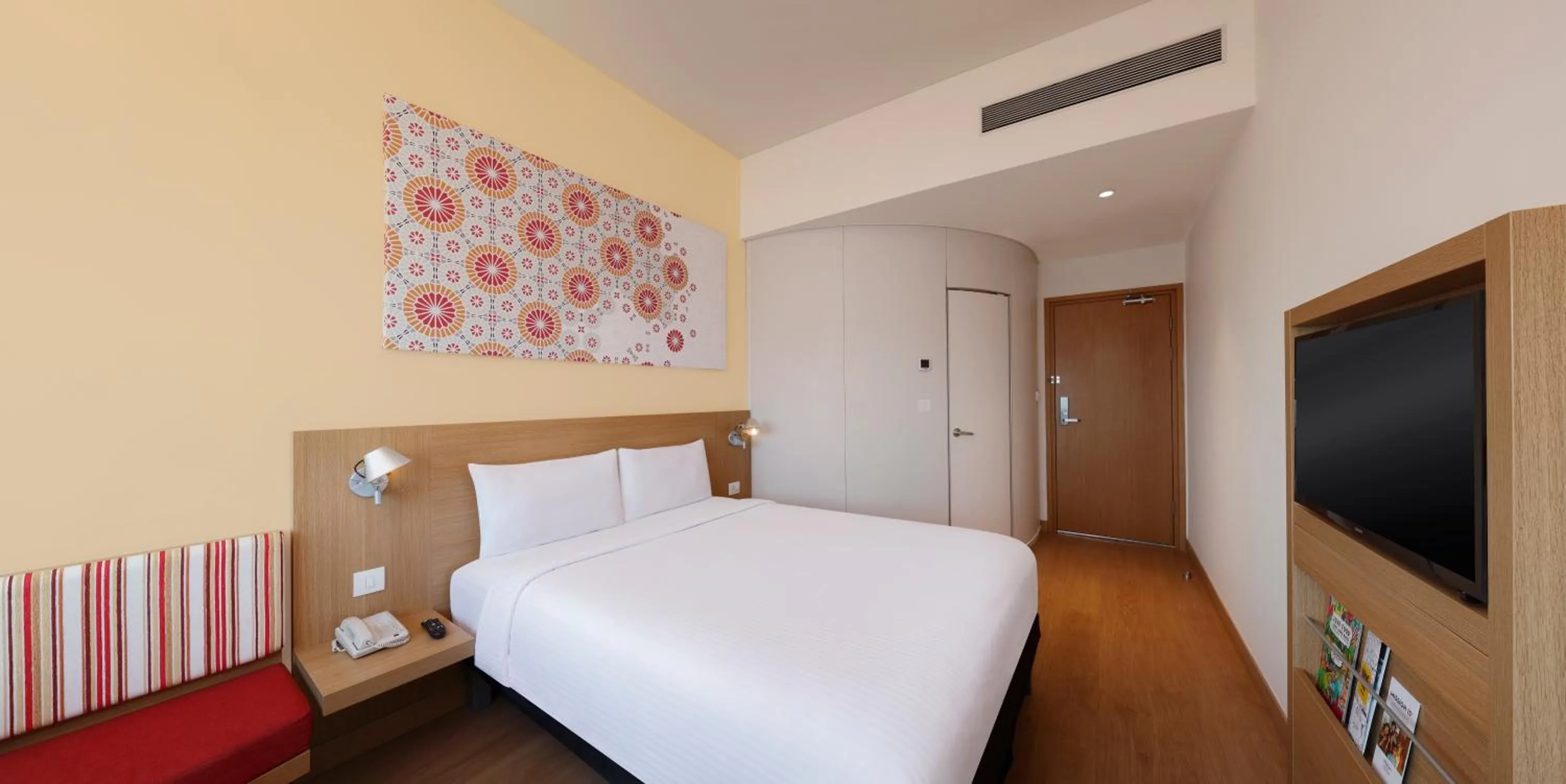 Bedroom, Bed in ibis Coimbatore City Centre - An Accor Brand