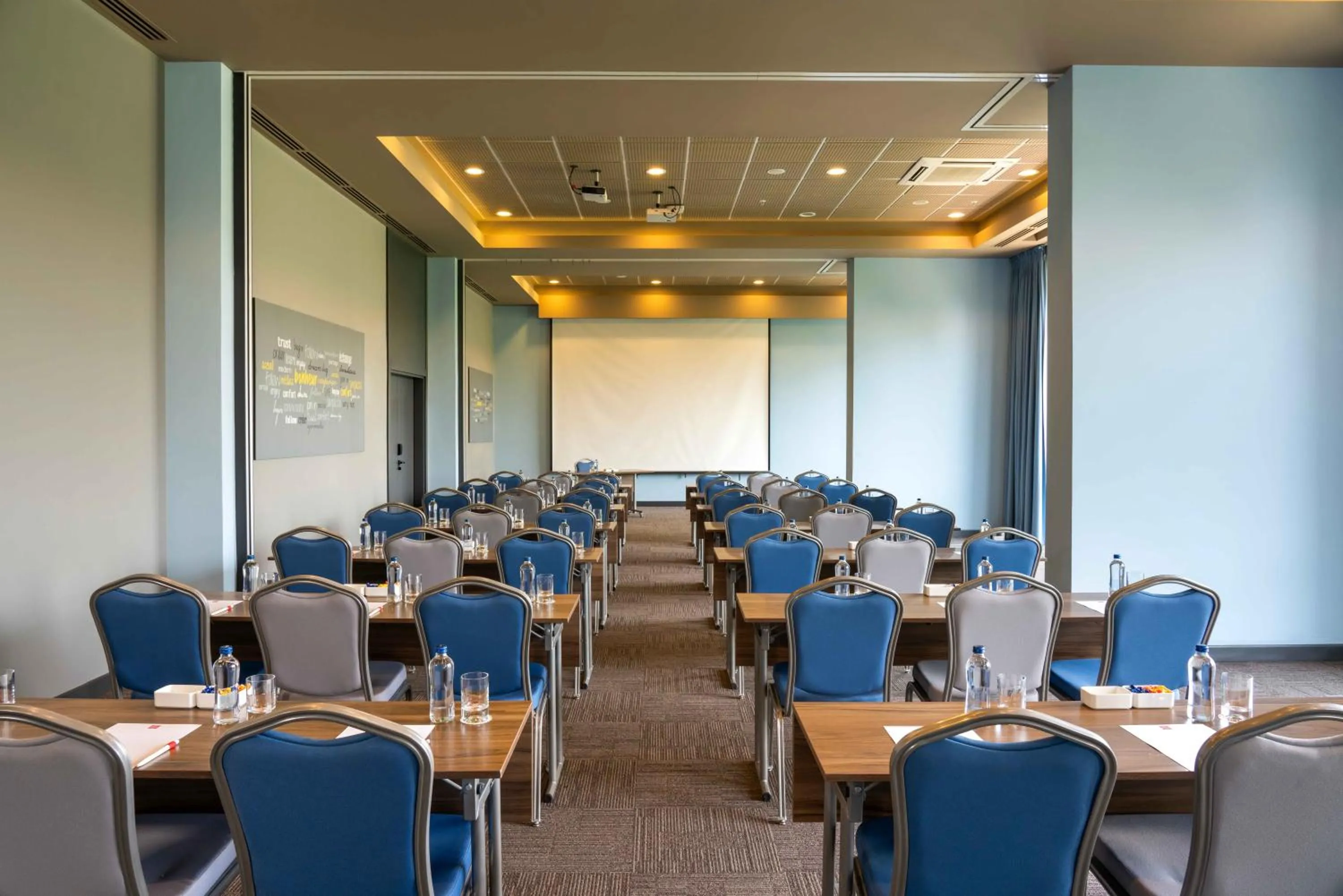 Meeting/conference room in Ibis Istanbul Tuzla Hotel