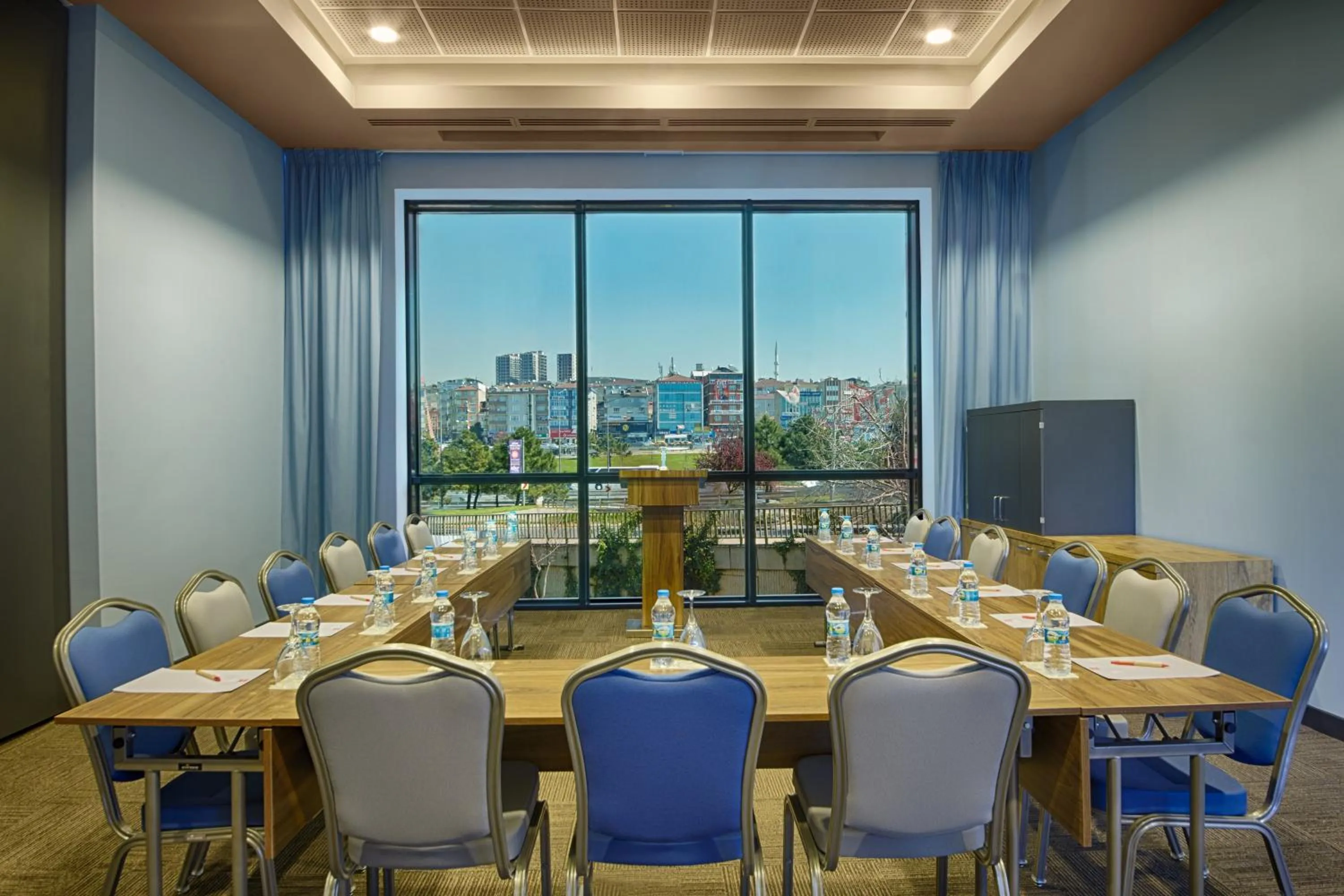 Business facilities in Ibis Istanbul Tuzla Hotel