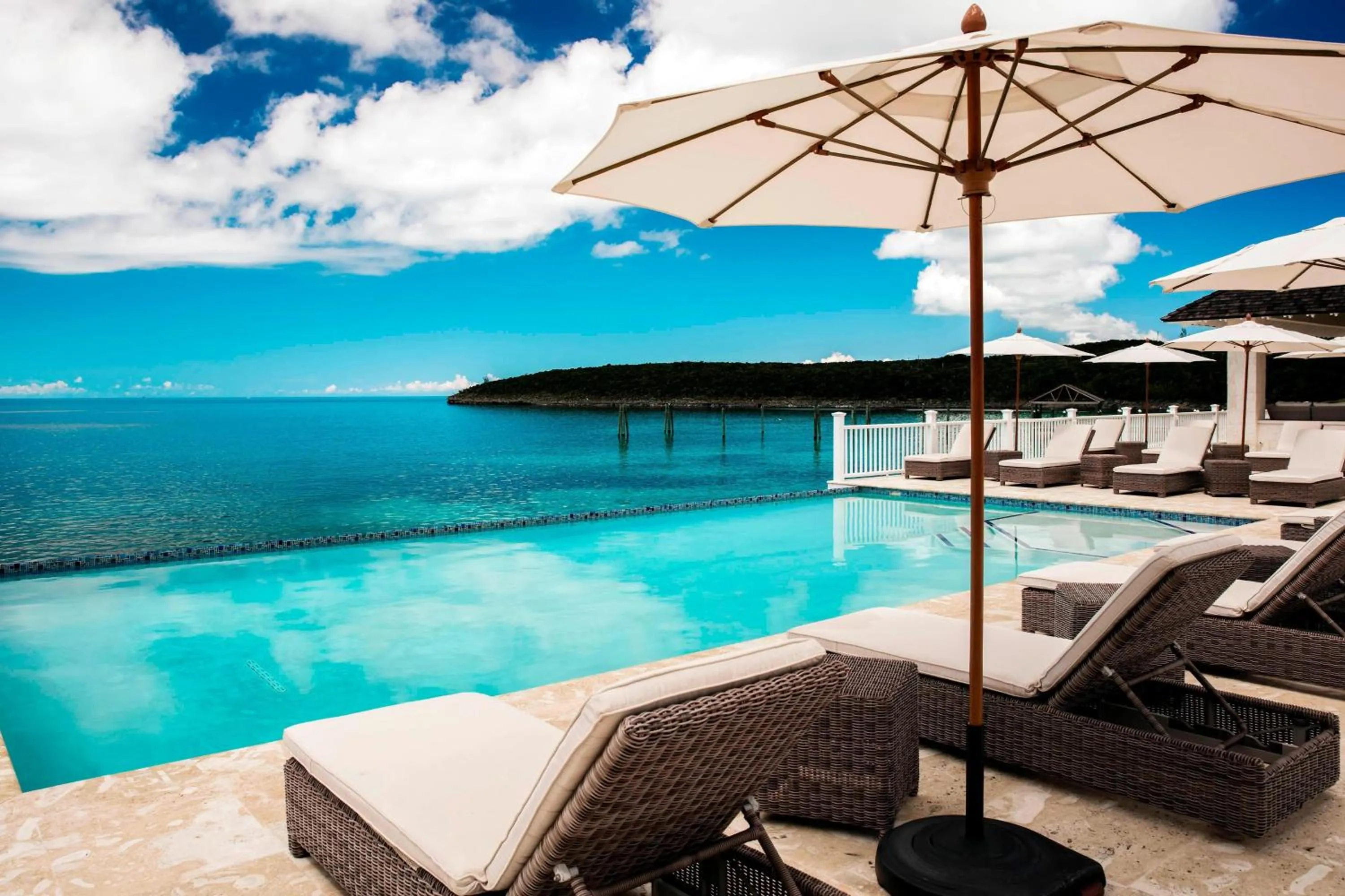 Swimming pool in French Leave Resort, Autograph Collection