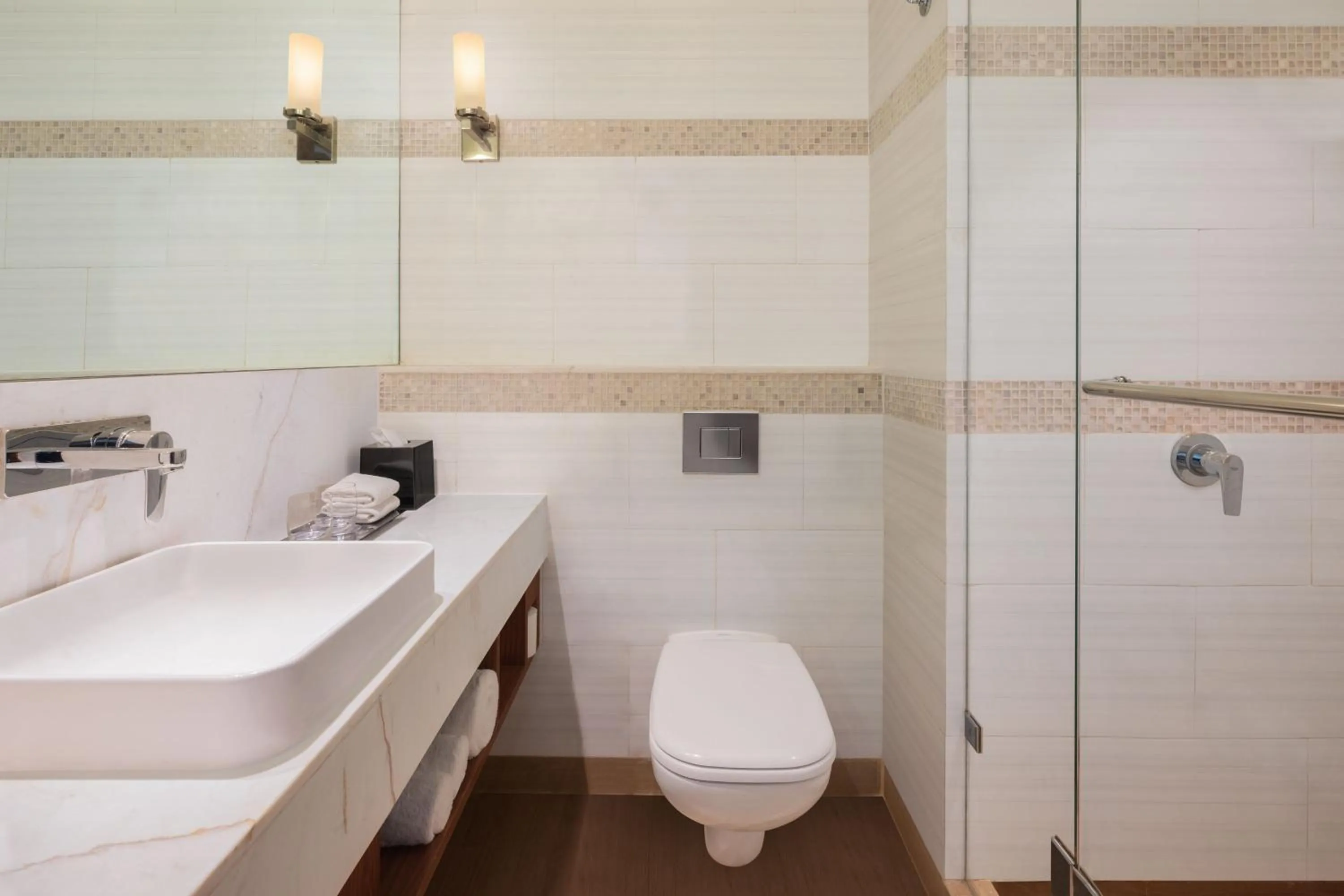 Bathroom in Fairfield by Marriott Jodhpur