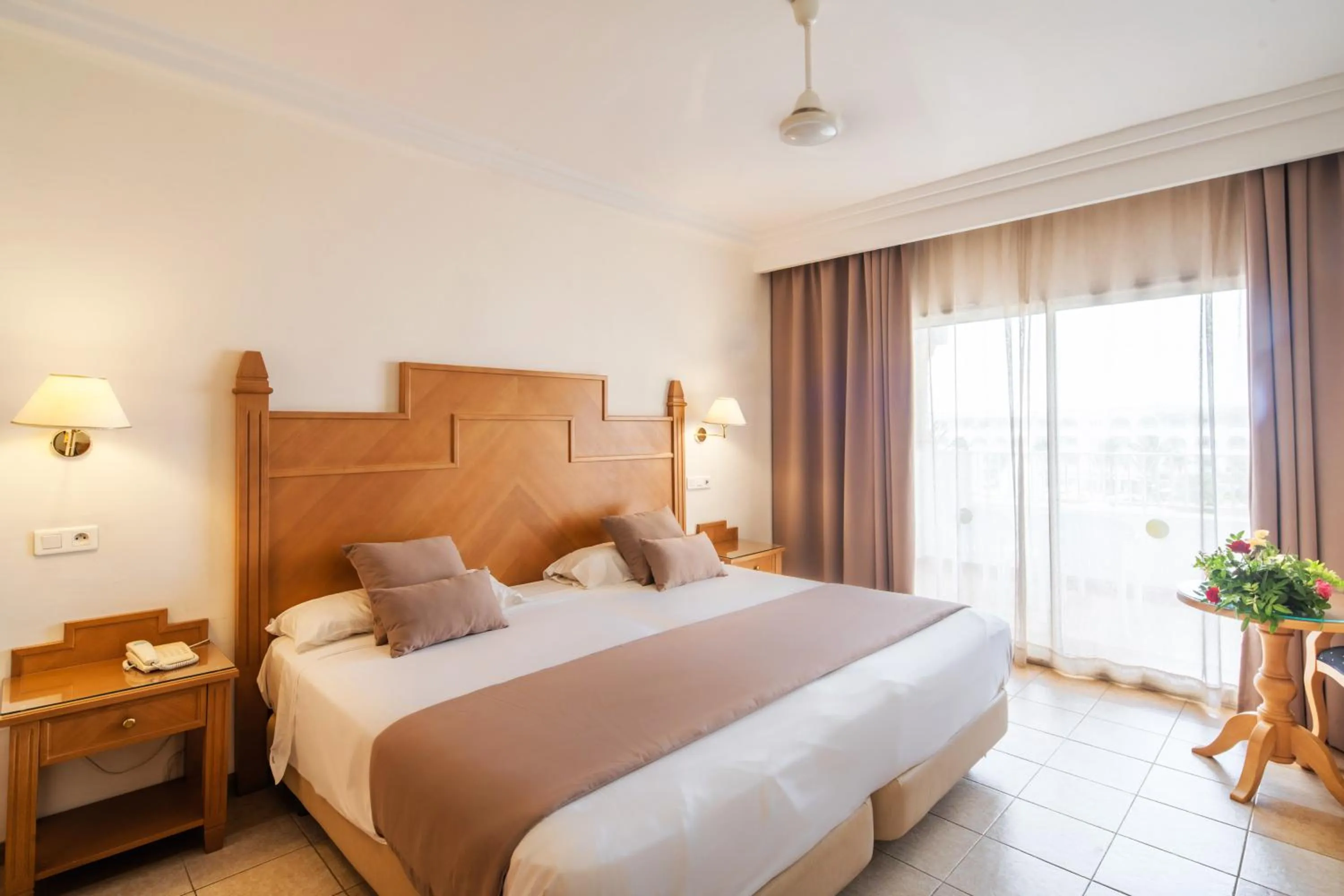 Bed in Concorde Marco Polo