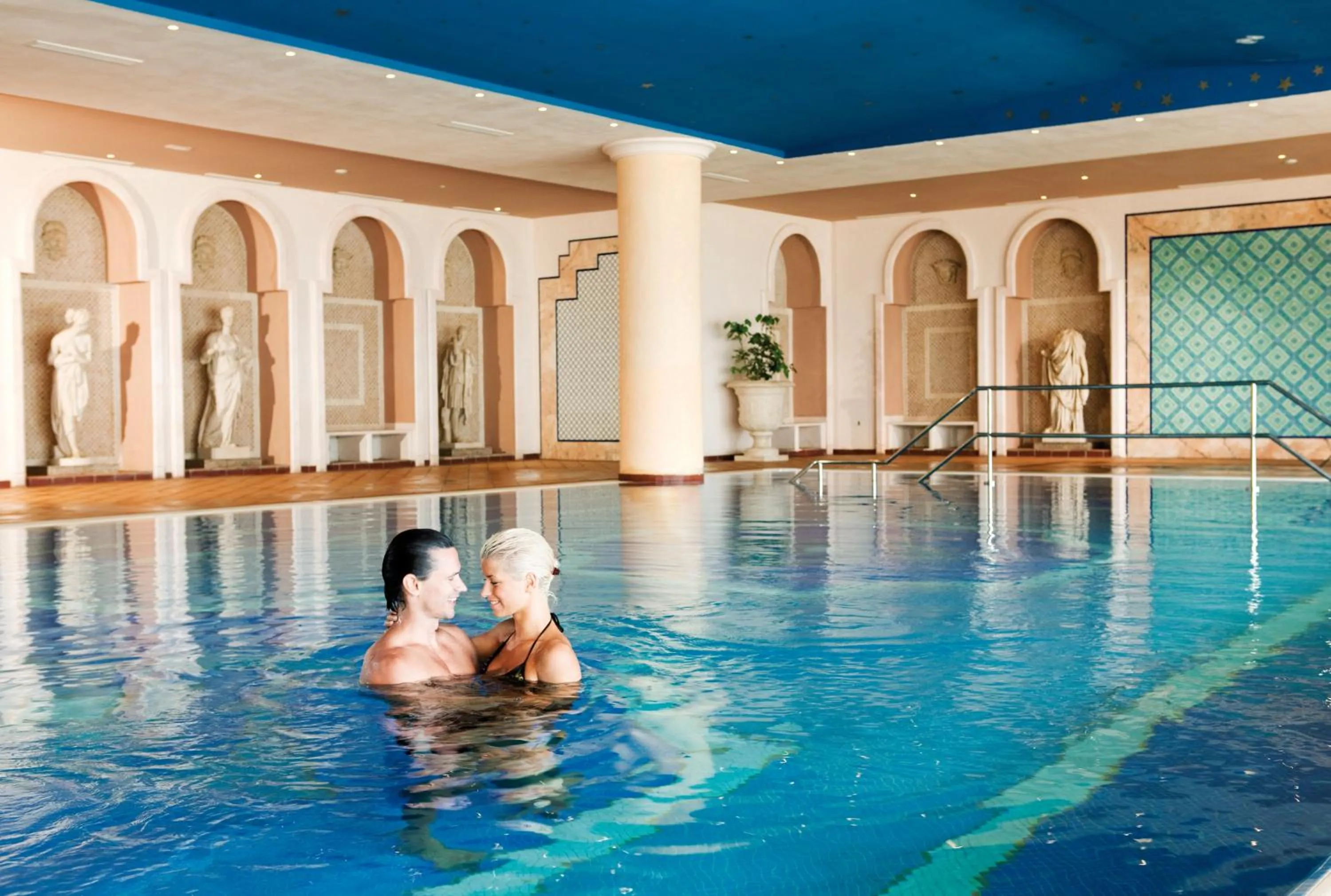 group of guests in Concorde Marco Polo