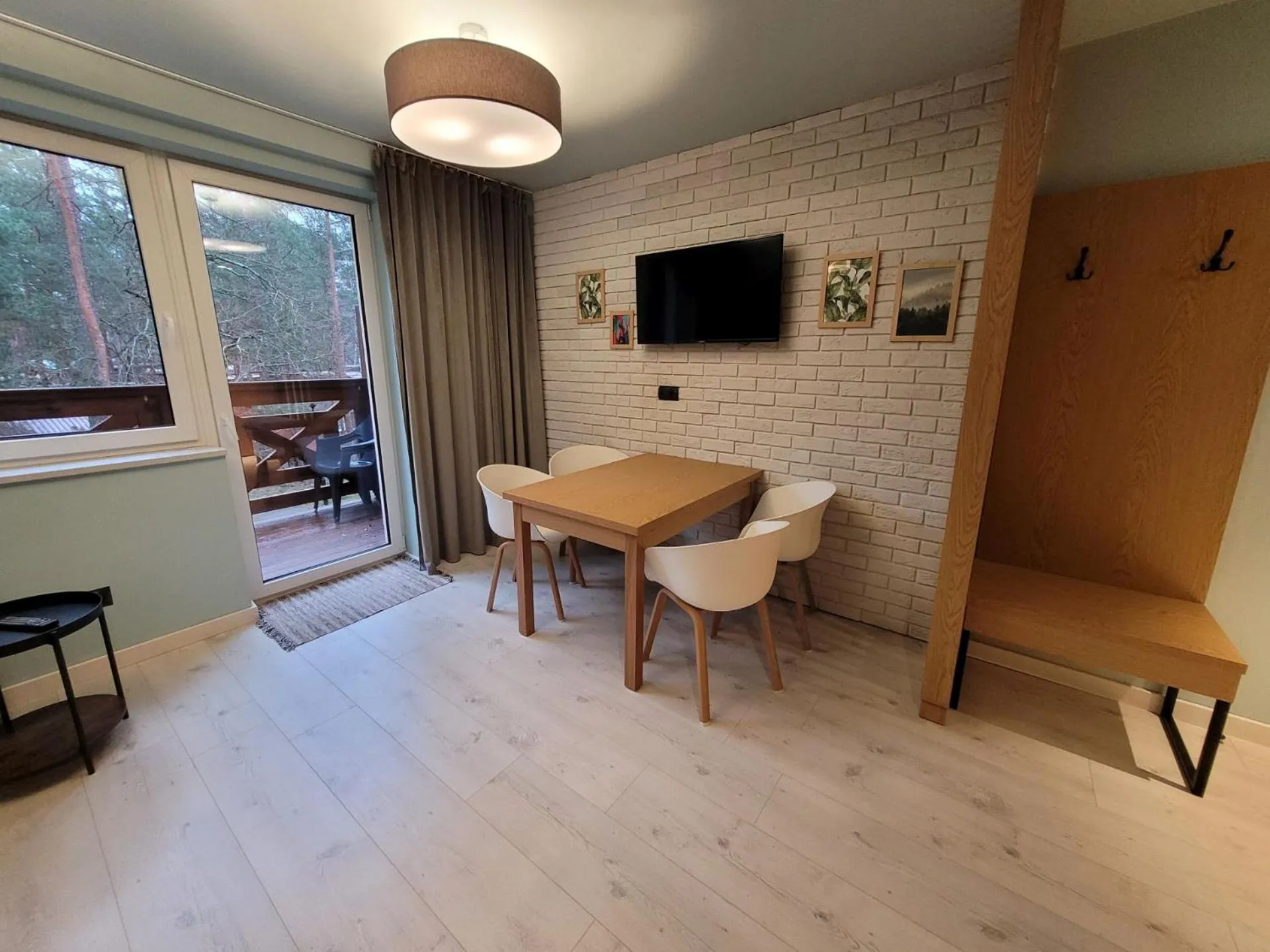 OW Krakus I - pokoje i domki