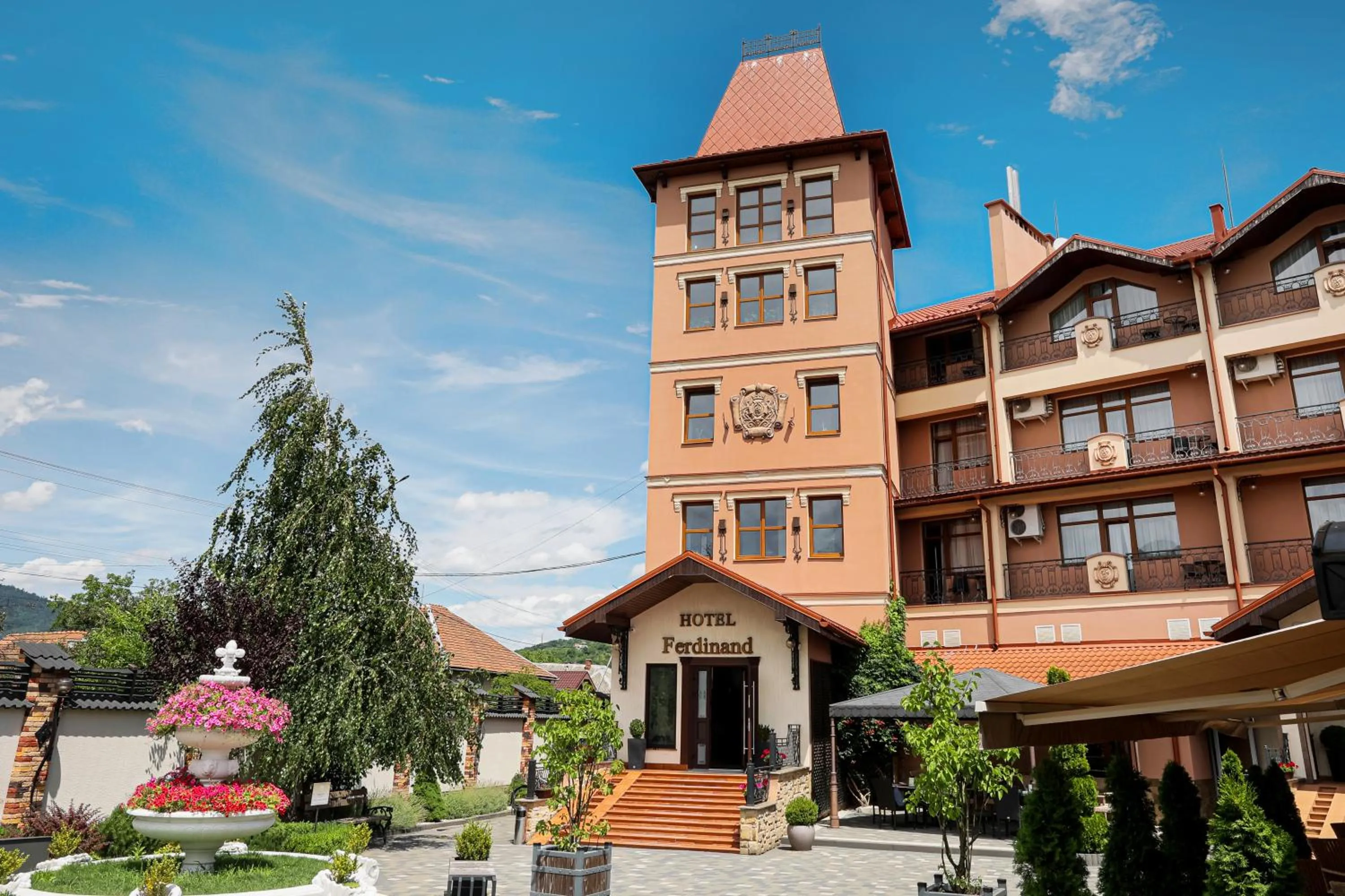 Property building in Ferdinand