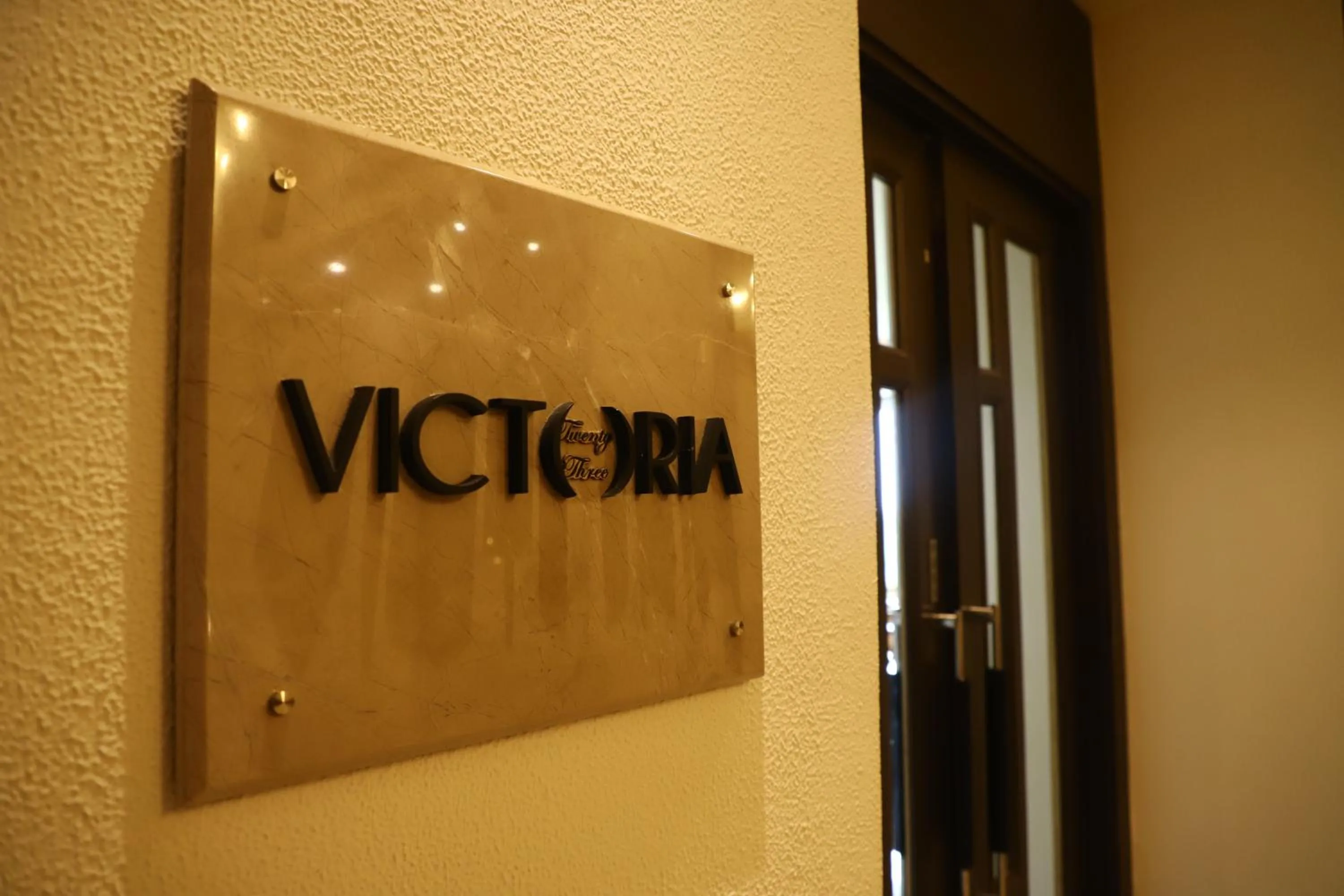 Restaurant/places to eat in Efcee Sarovar Premiere Bhavnagar