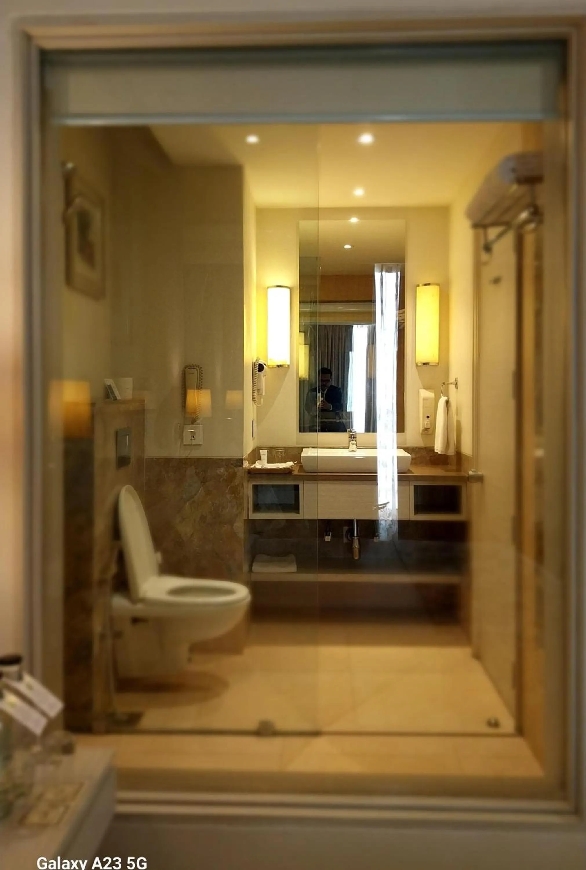 Toilet in Efcee Sarovar Premiere Bhavnagar