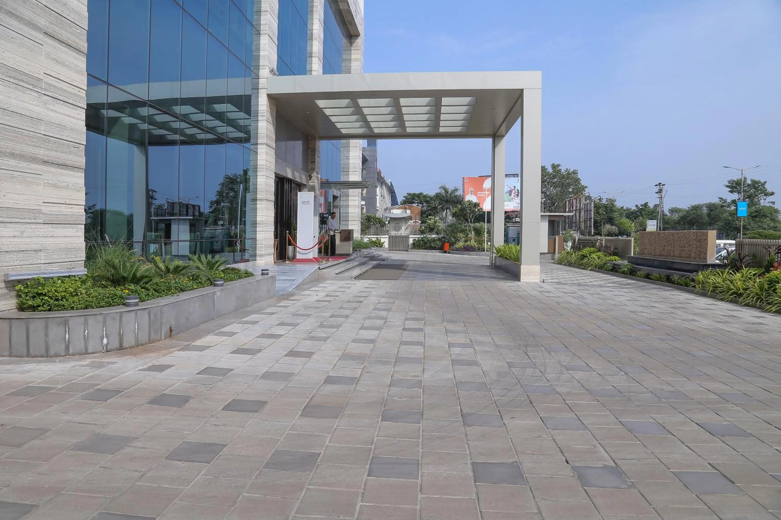 Property building in Efcee Sarovar Premiere Bhavnagar